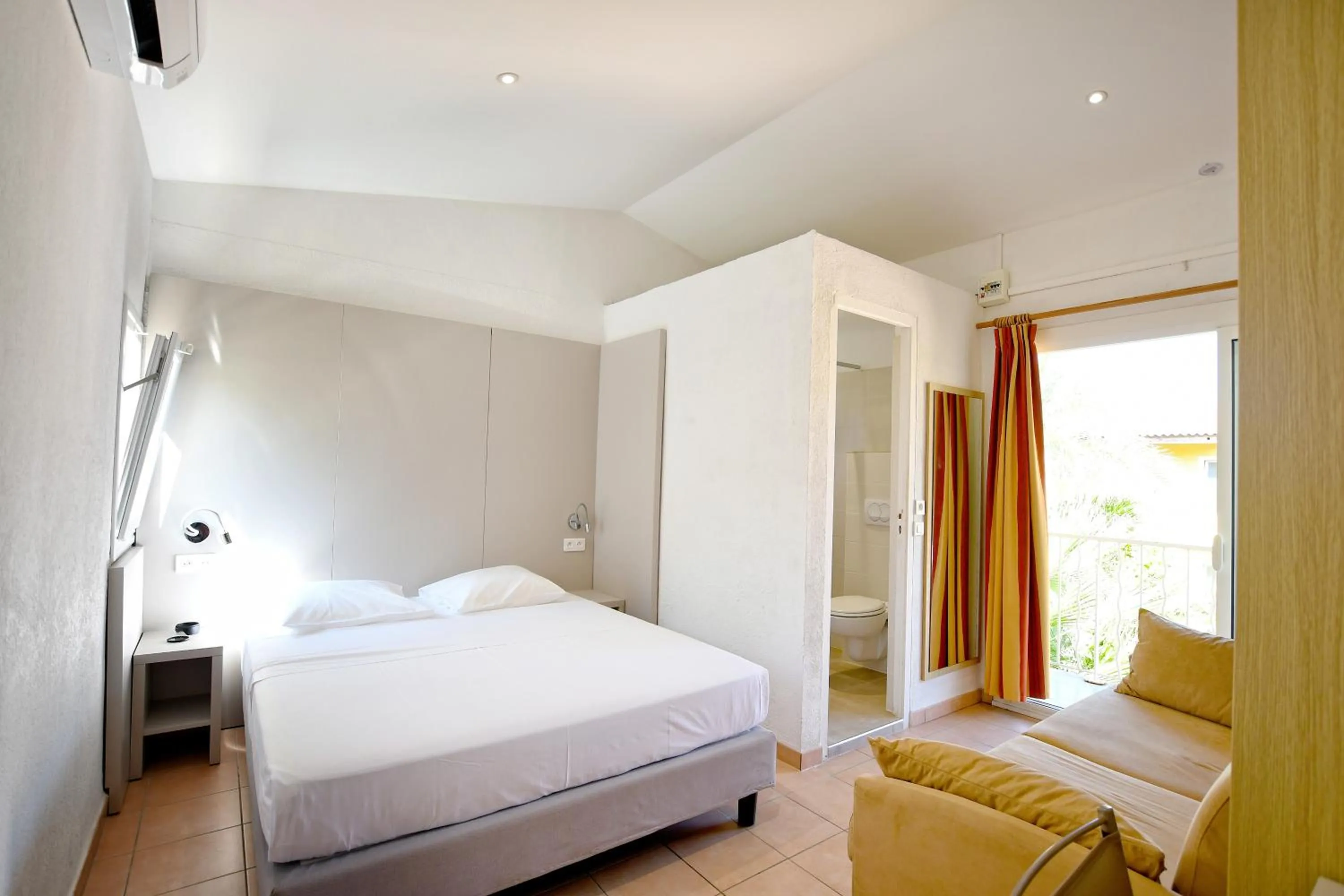 Bedroom, Bed in Résidence Les Castors