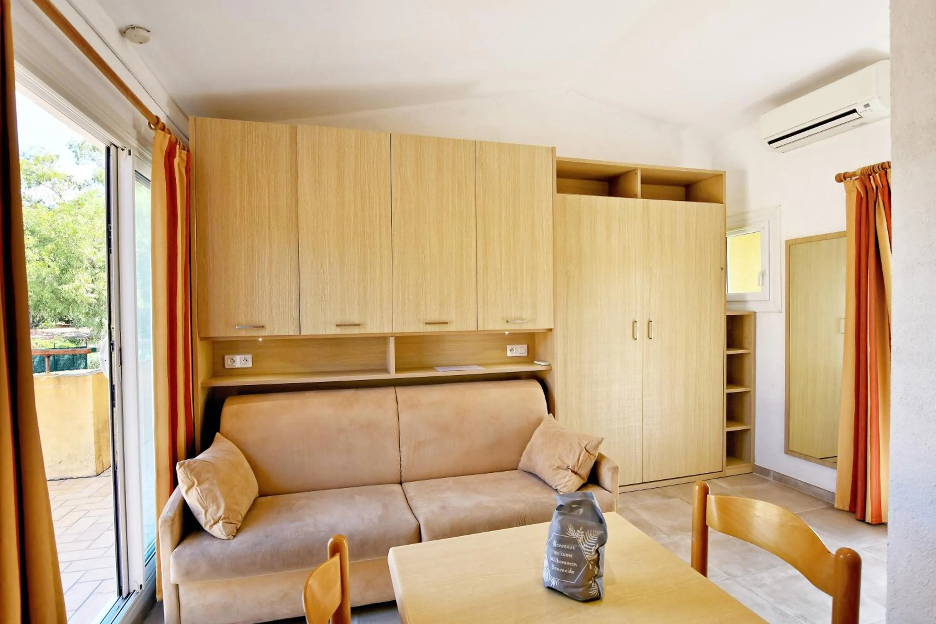 Photo of the whole room in Résidence Les Castors