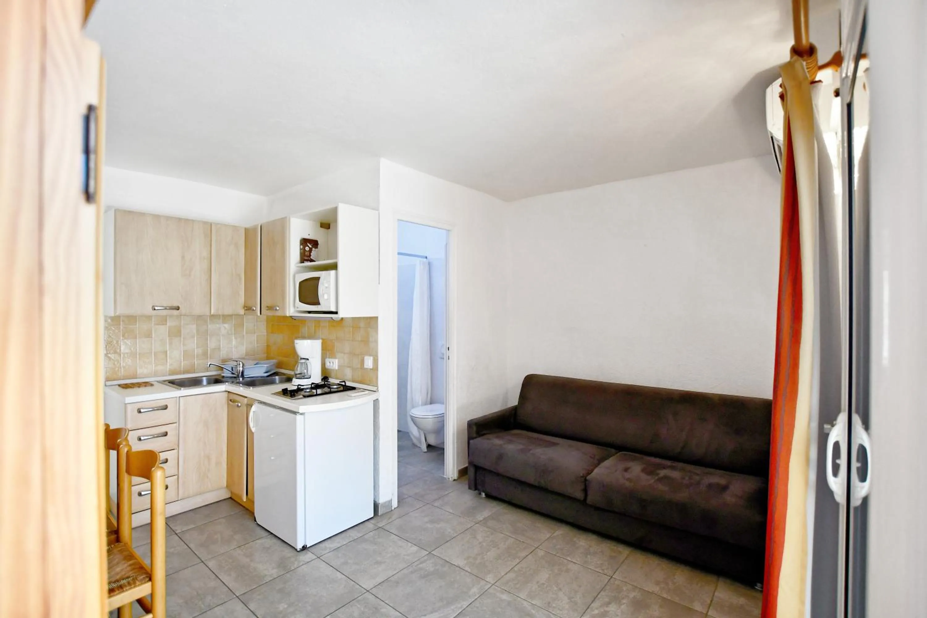 Photo of the whole room in Résidence Les Castors