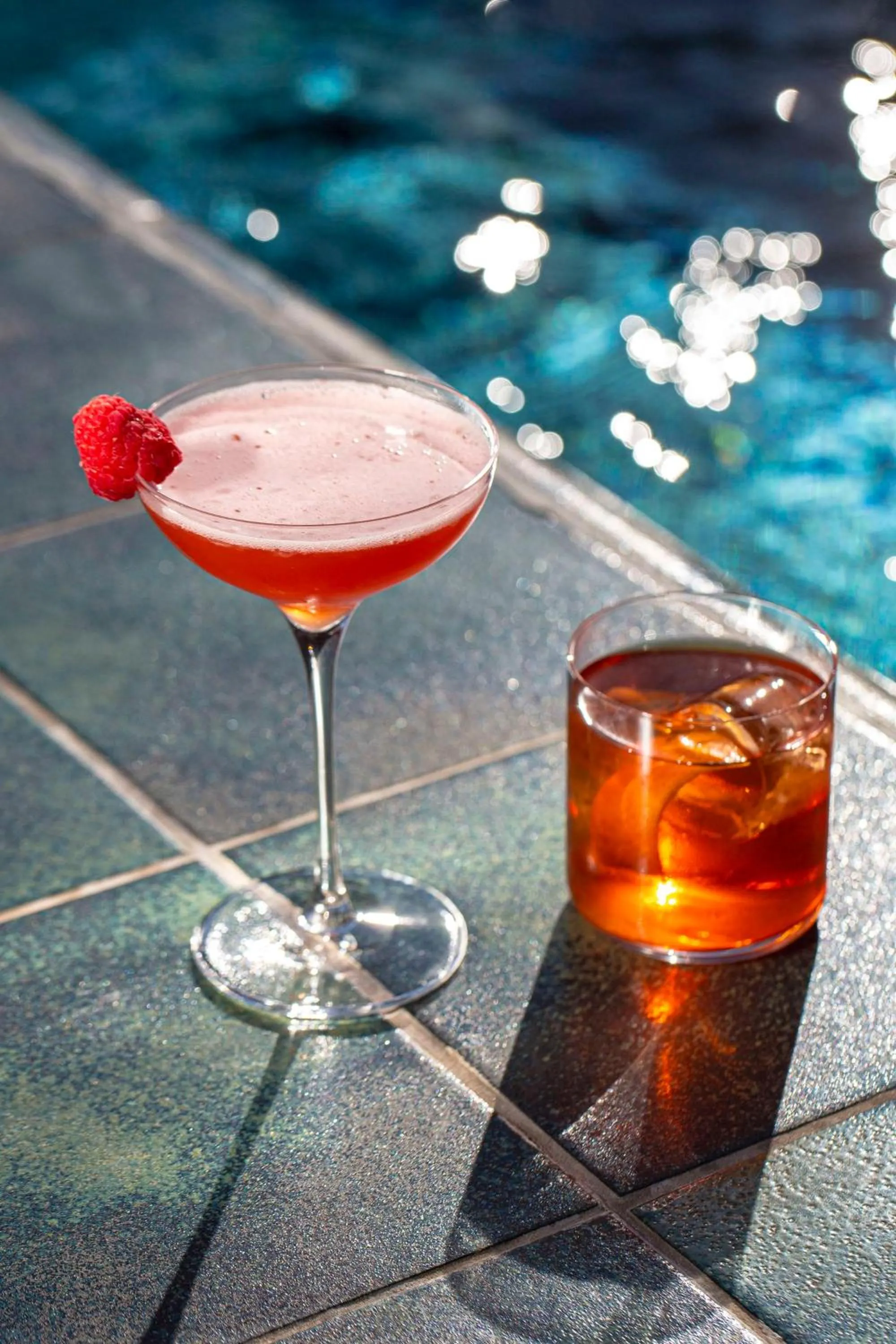 Lounge or bar in Radisson Blu 1882 Hotel, Barcelona Sagrada Familia