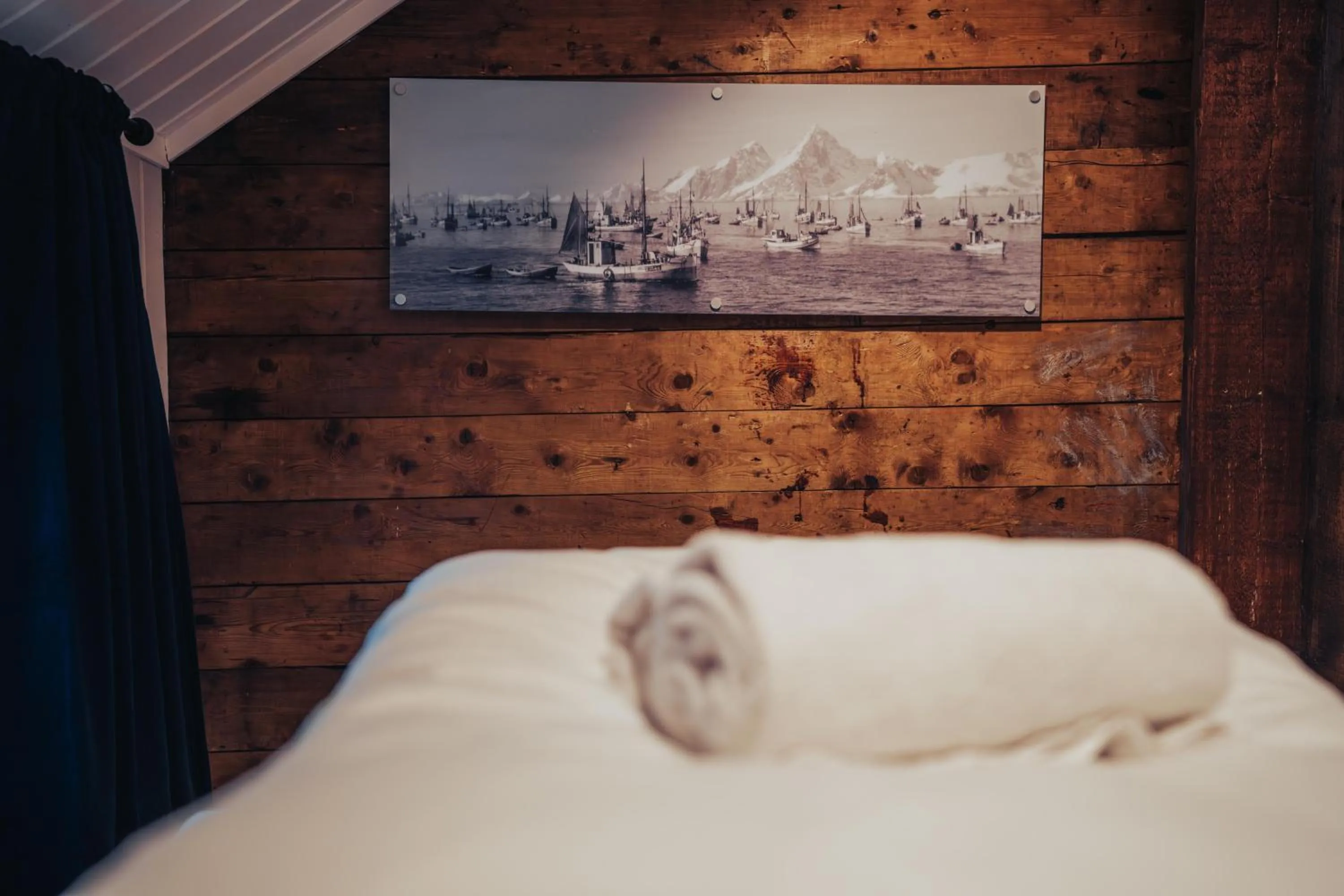 Bedroom, Bed in Svinøya Rorbuer