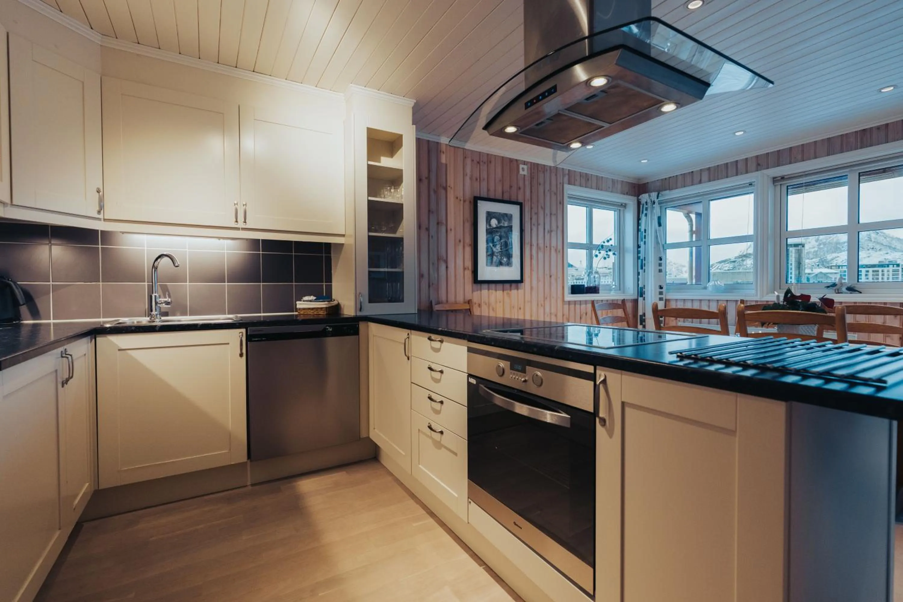 kitchen in Svinøya Rorbuer