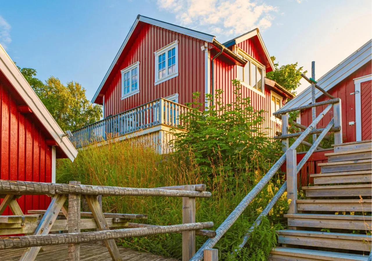 Property building in Svinøya Rorbuer