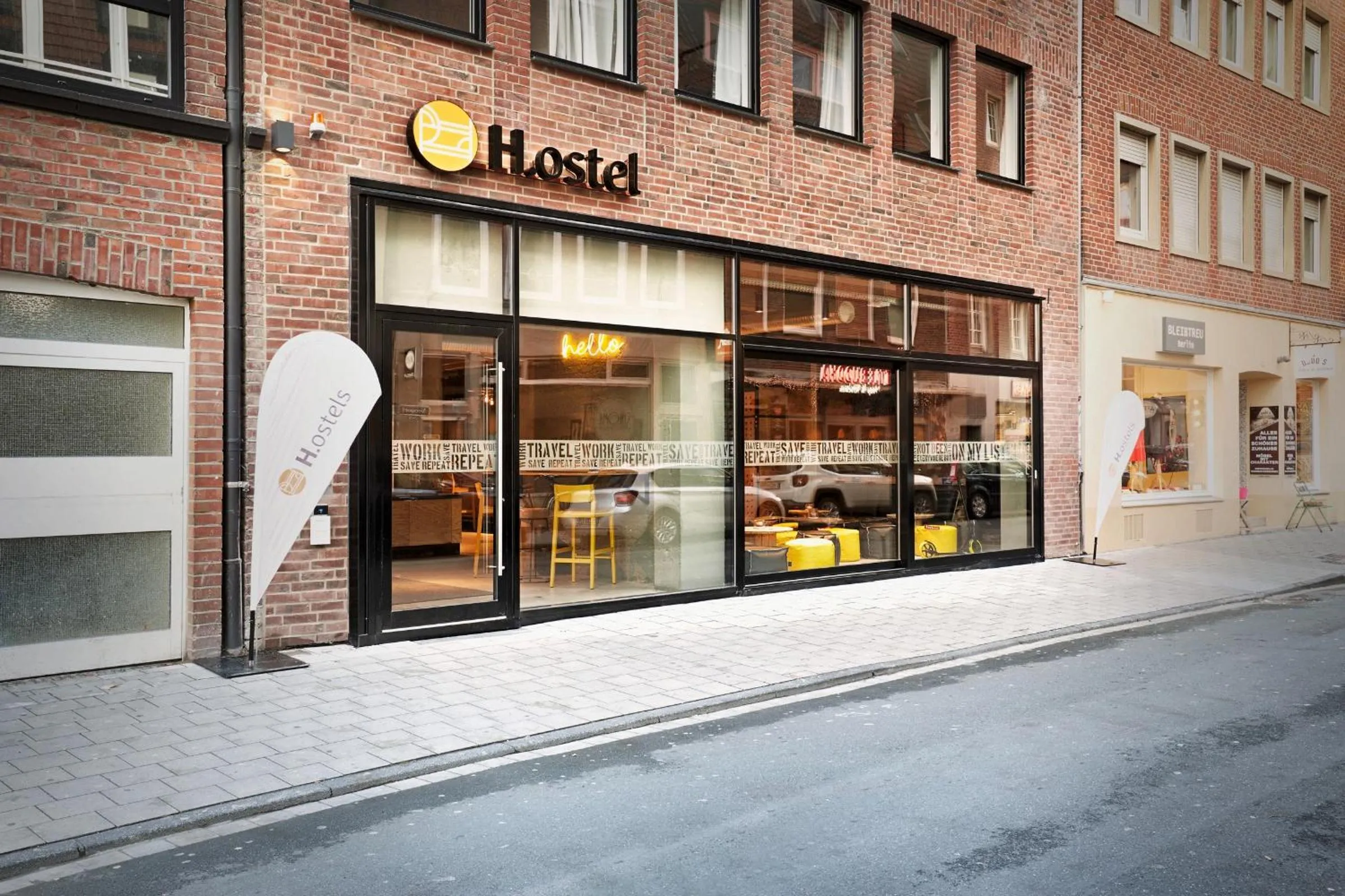 Facade/entrance in H.ostel Münster