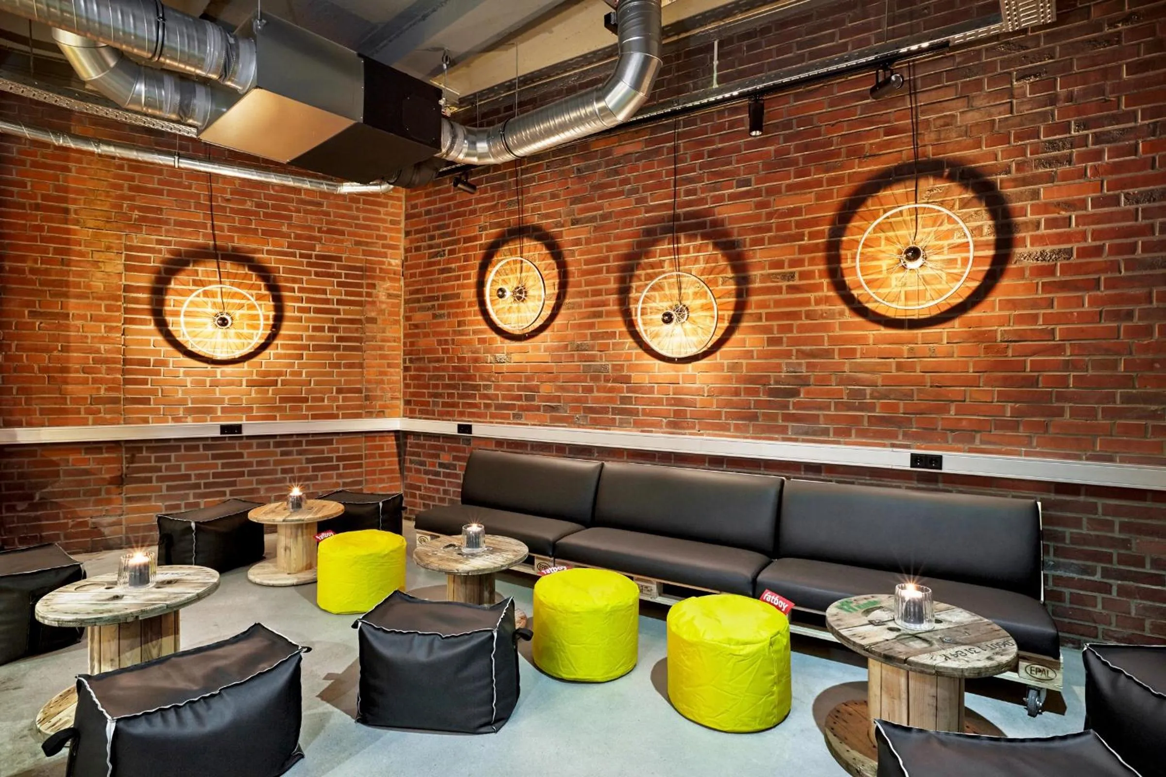 Lounge or bar in H.ostel Münster