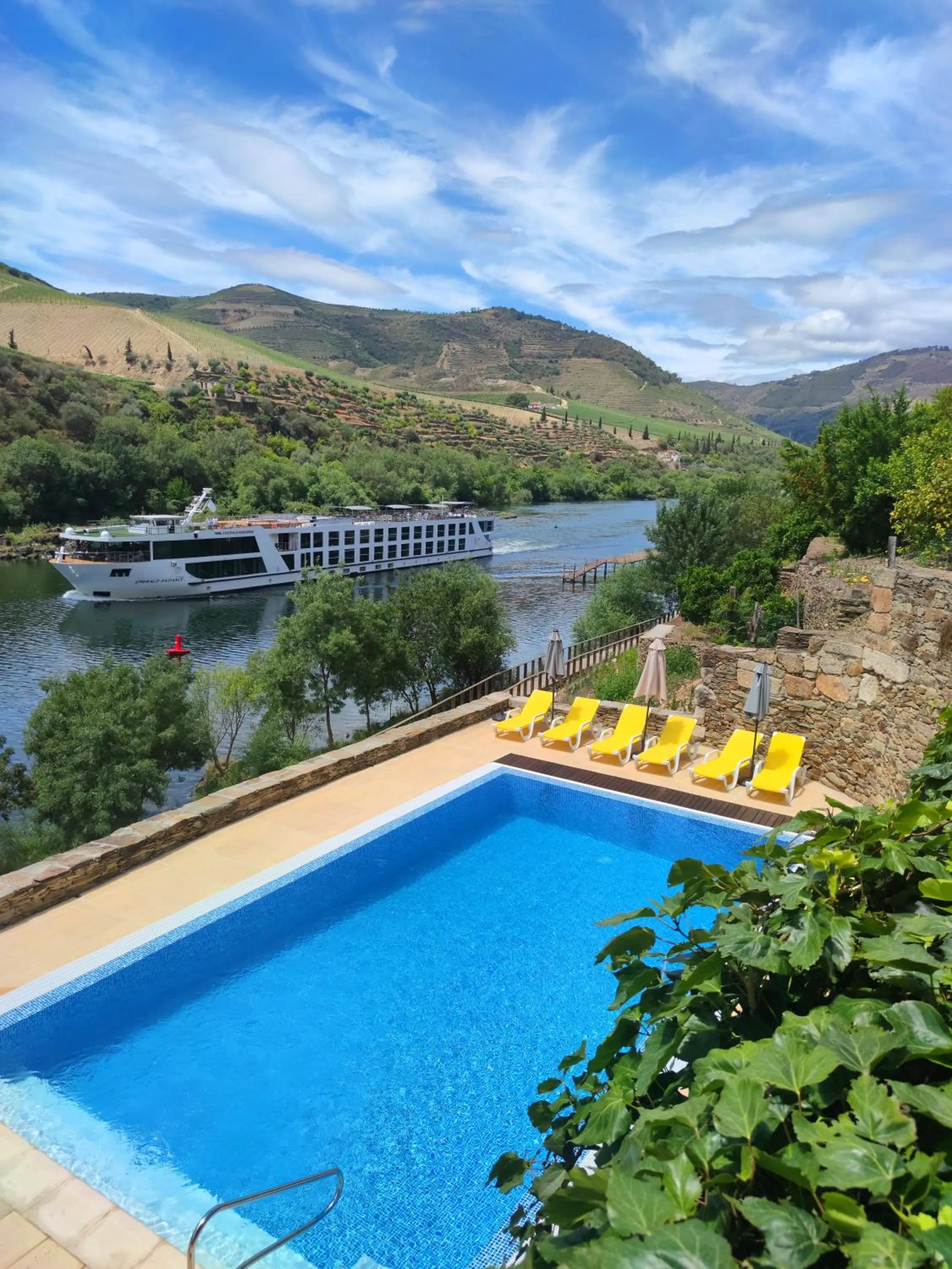 Pool view in Hotel Casa do Tua