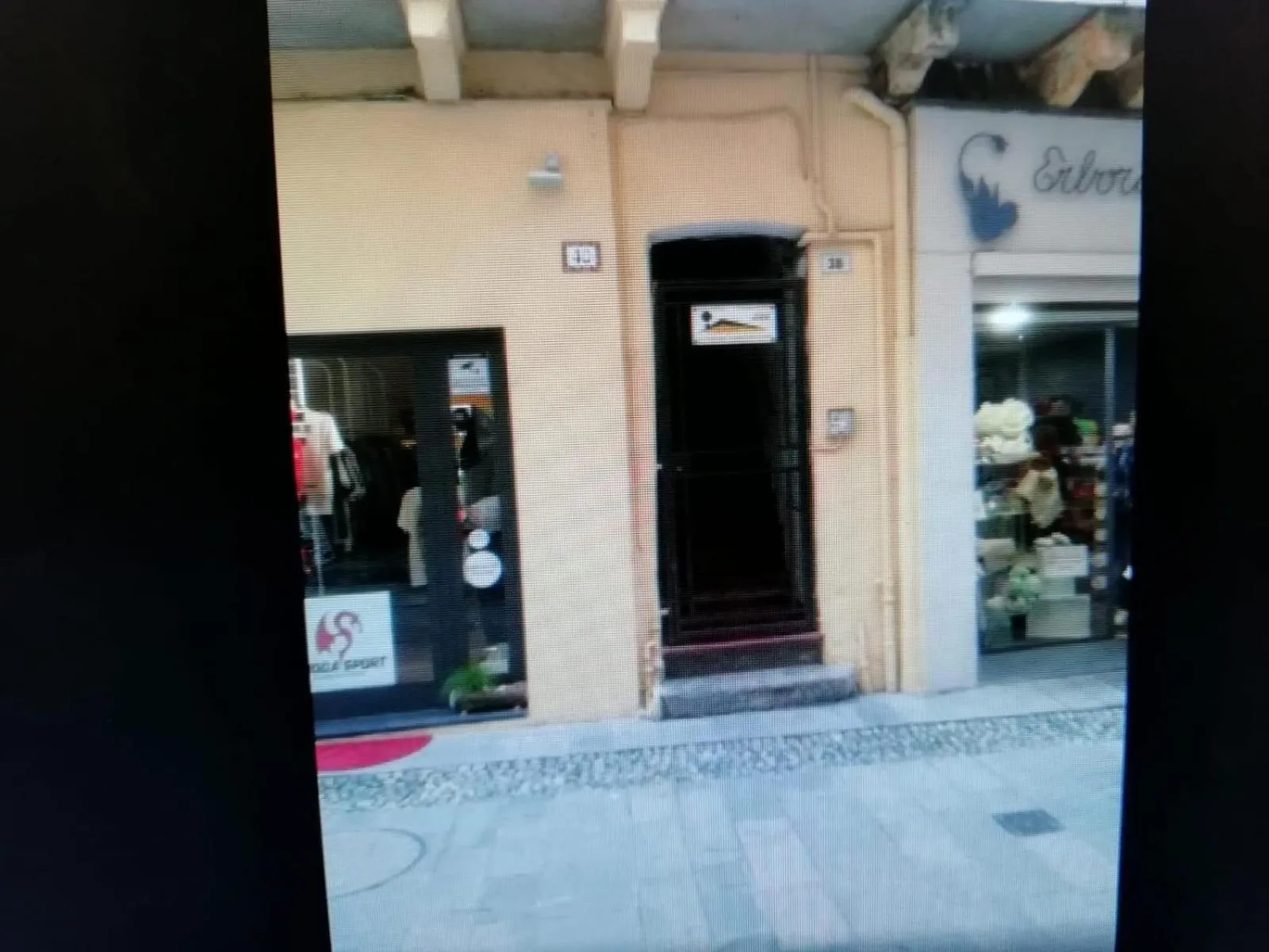 Facade/entrance in atena's house