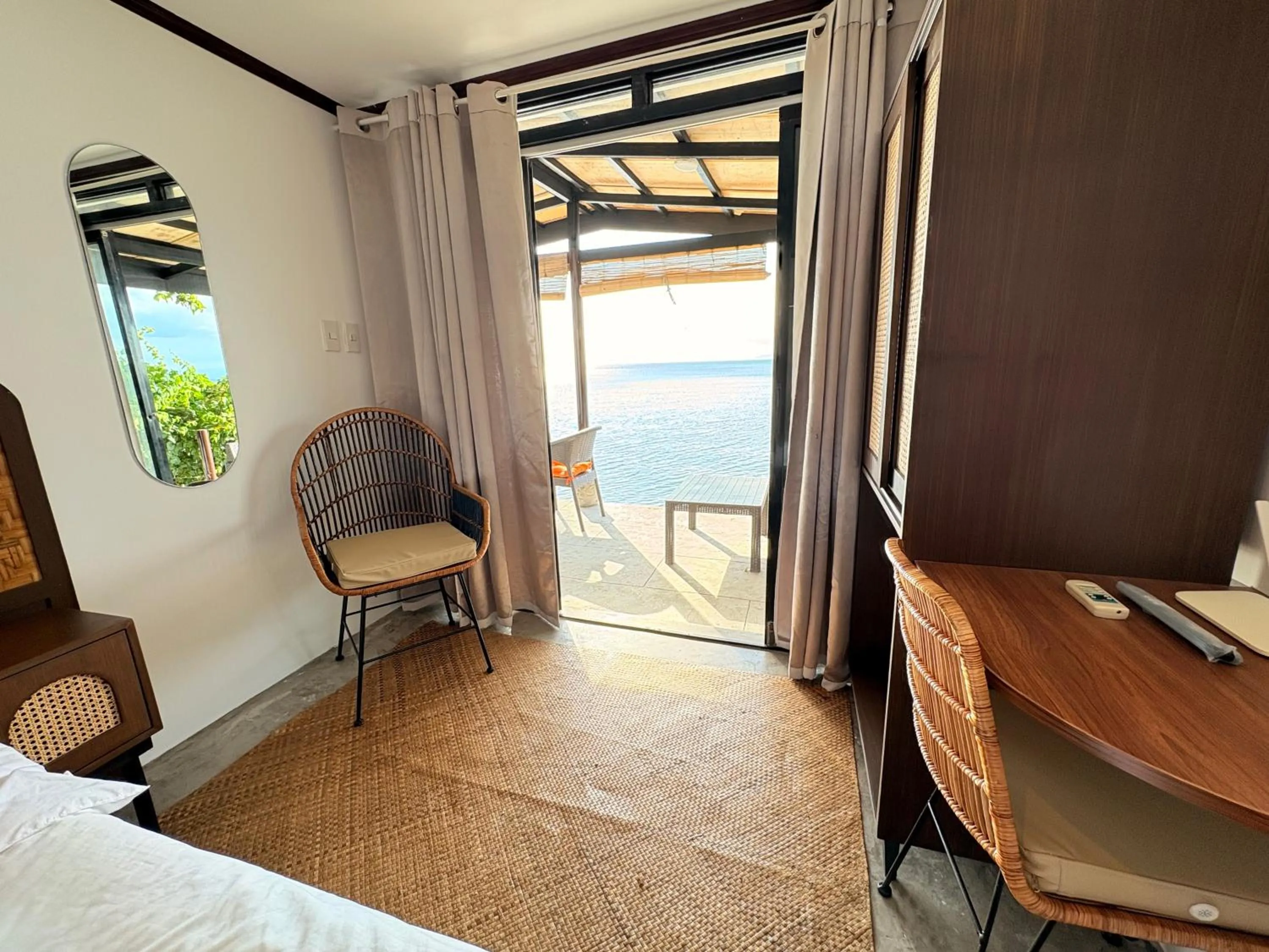 Seating area, Bed in Villa Milagros Dive Inn Anilao