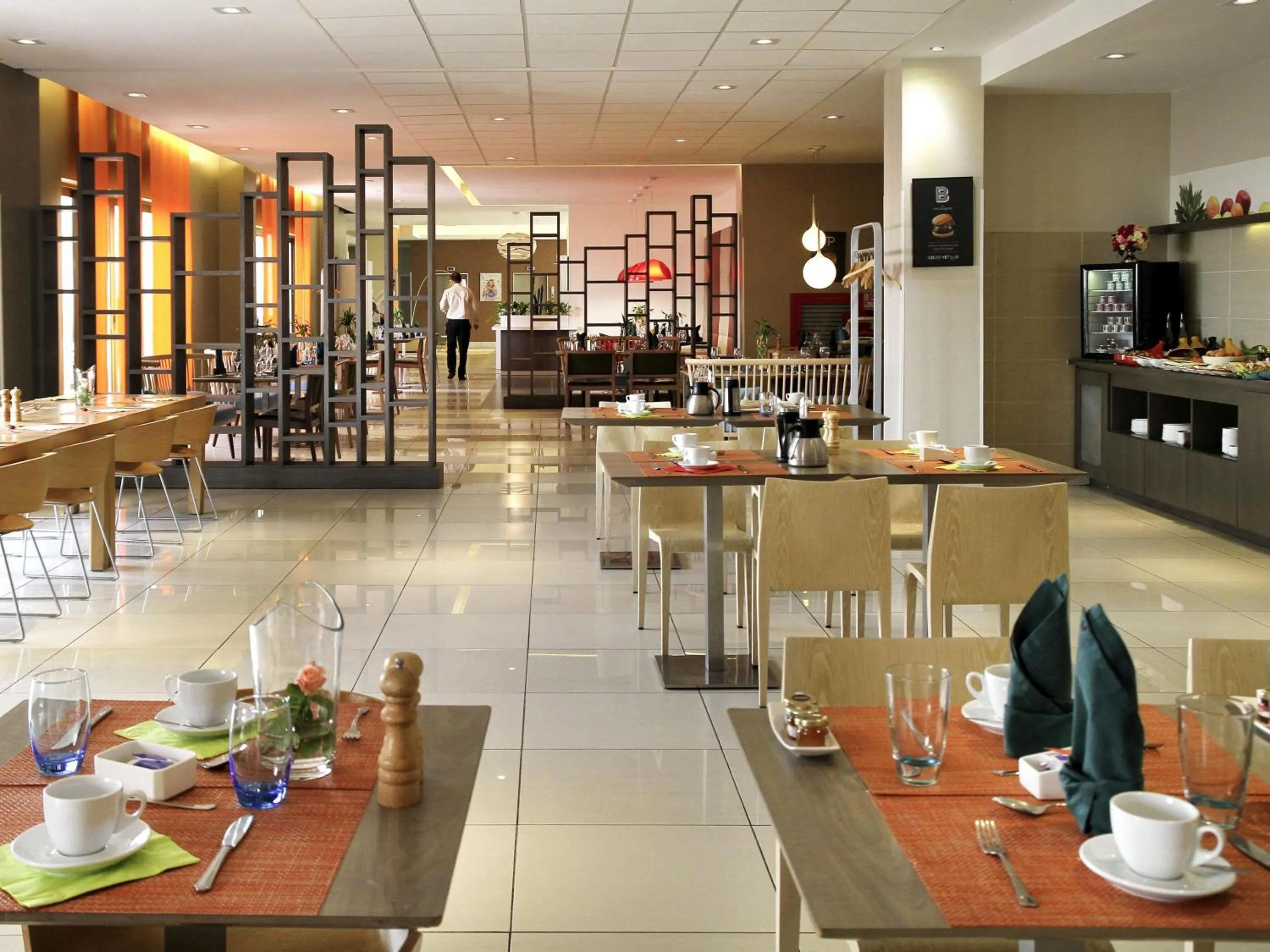 Restaurant/places to eat in Novotel Constantine