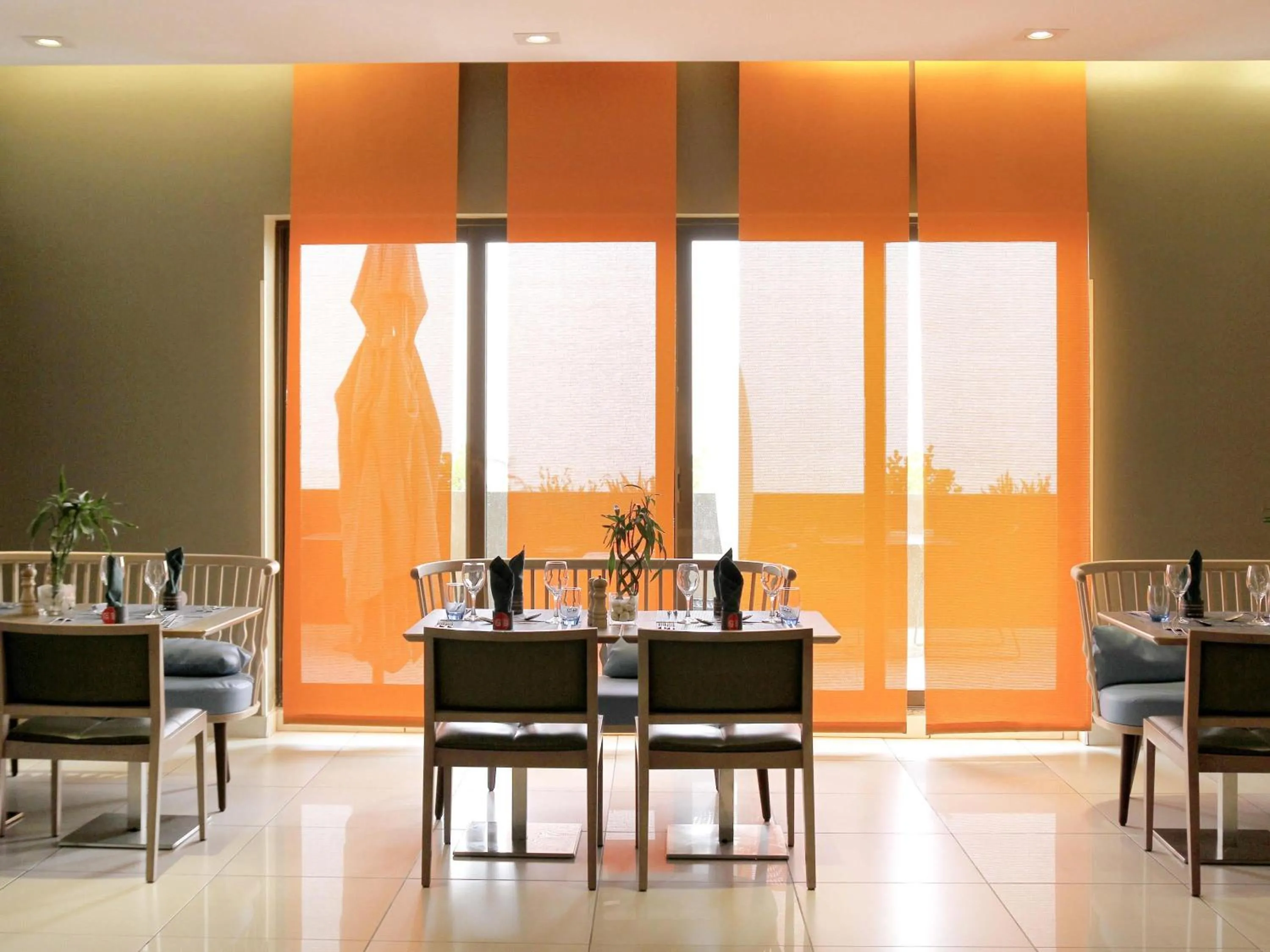 Restaurant/places to eat in Novotel Constantine