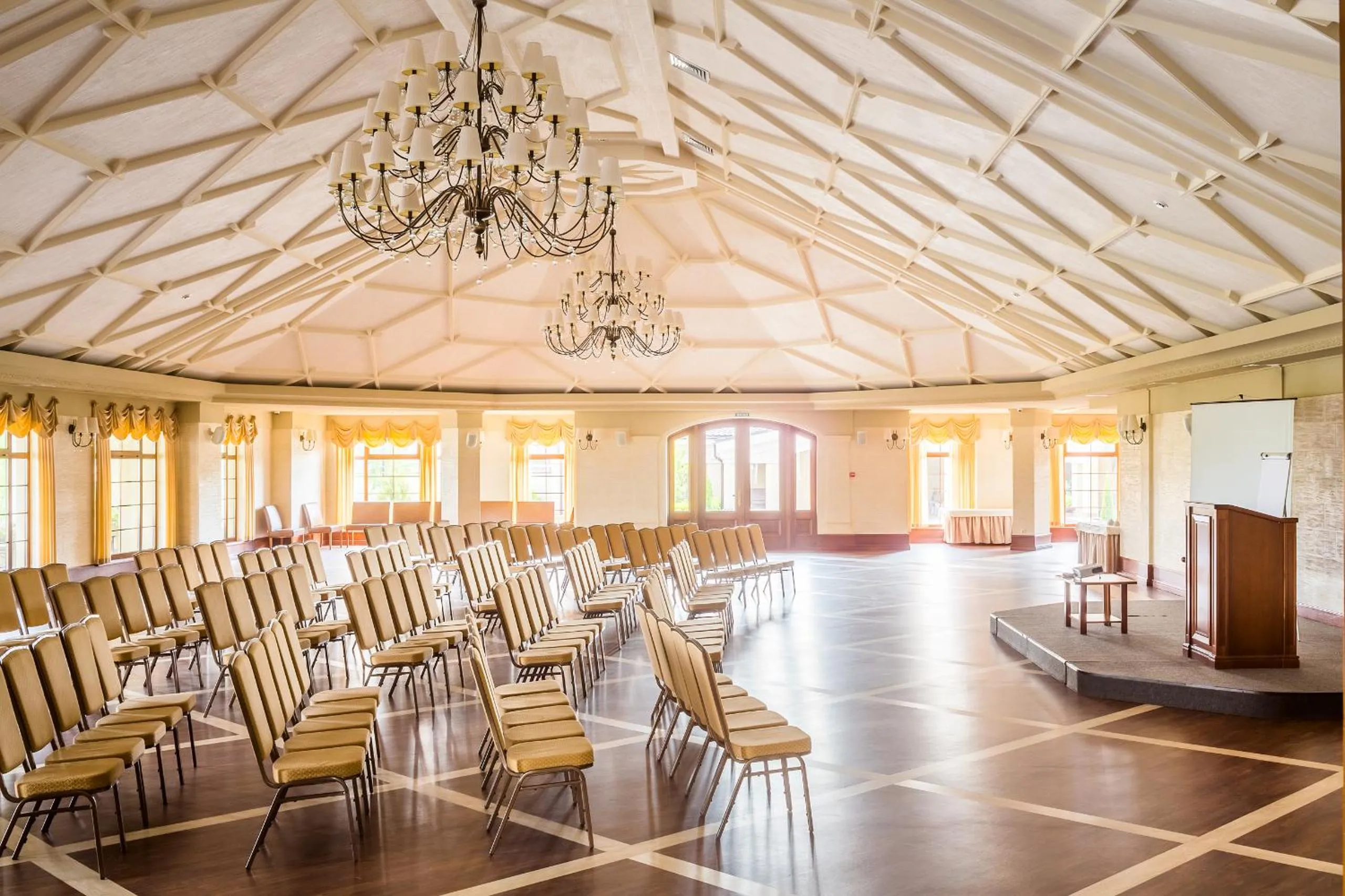 Banquet/Function facilities in Panska Gora