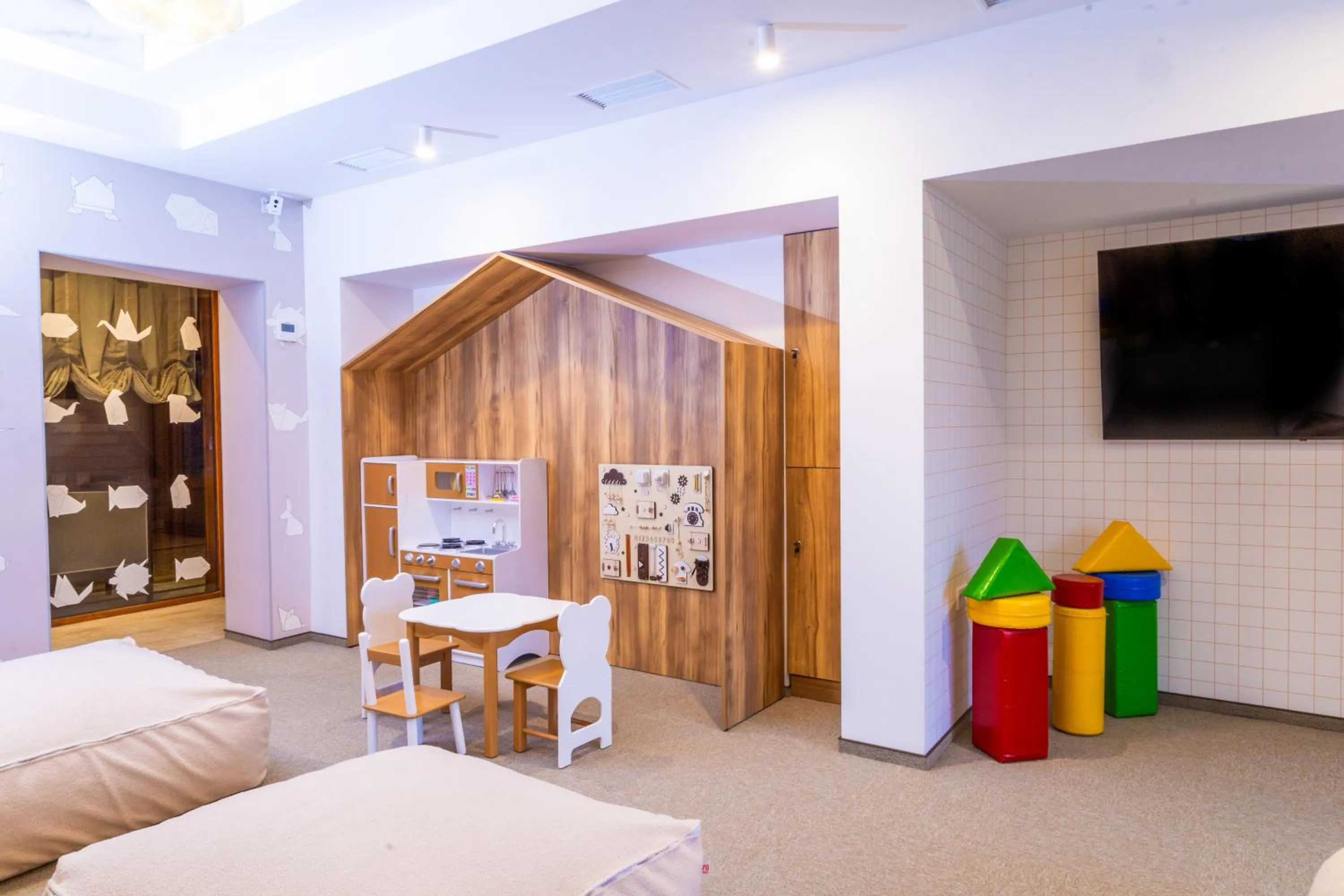 Game Room, Bed in Panska Gora