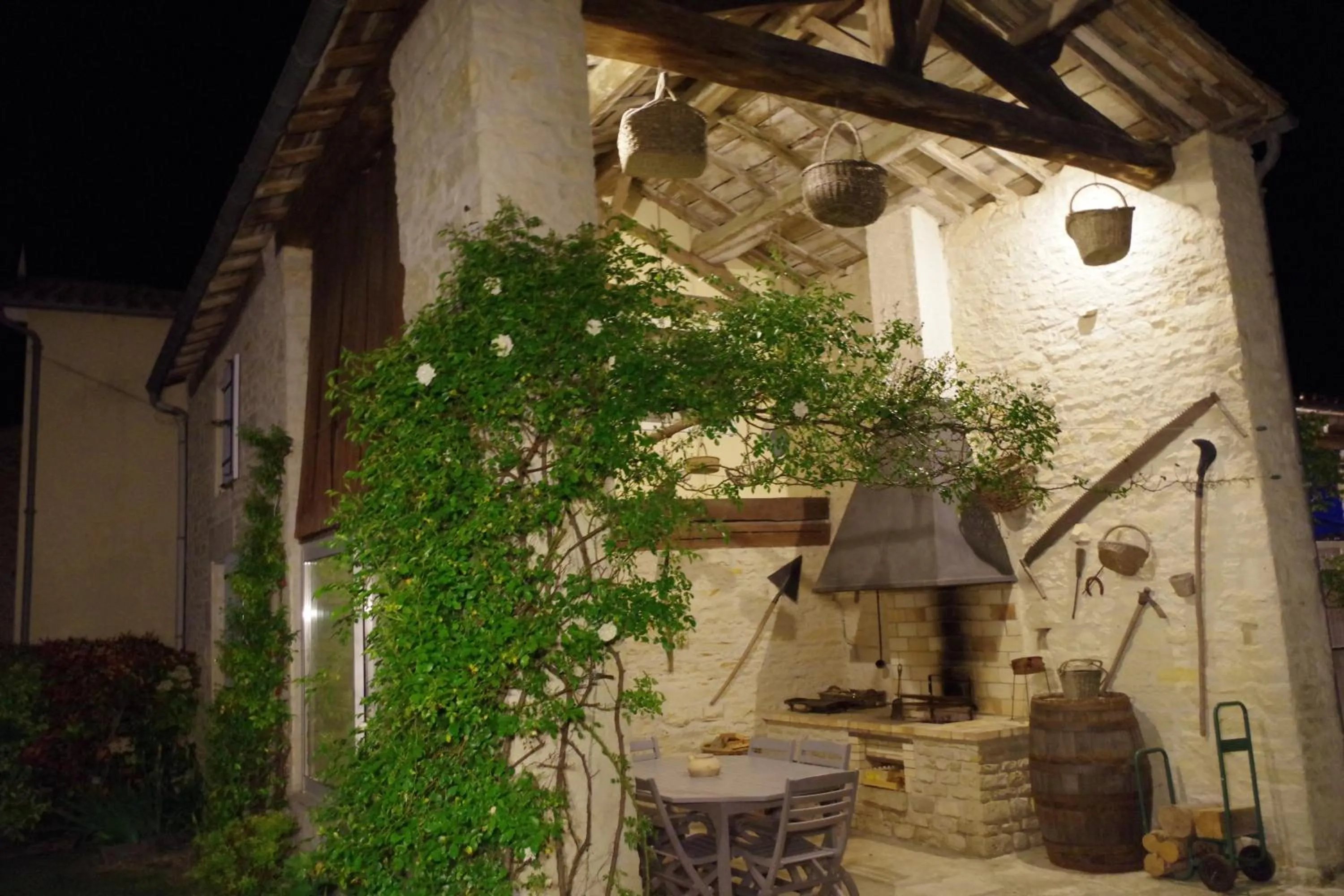 Staff in Les Lavandières