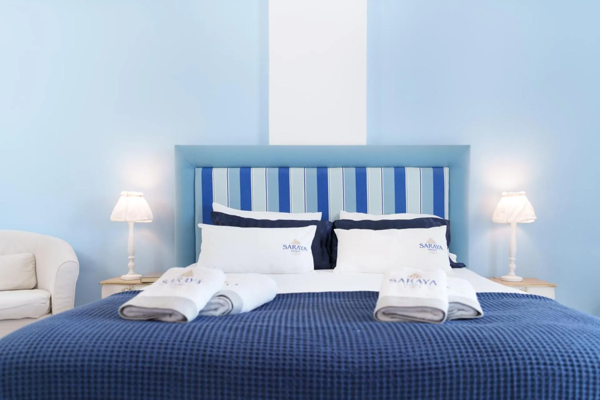 Bed in Saraya Resort