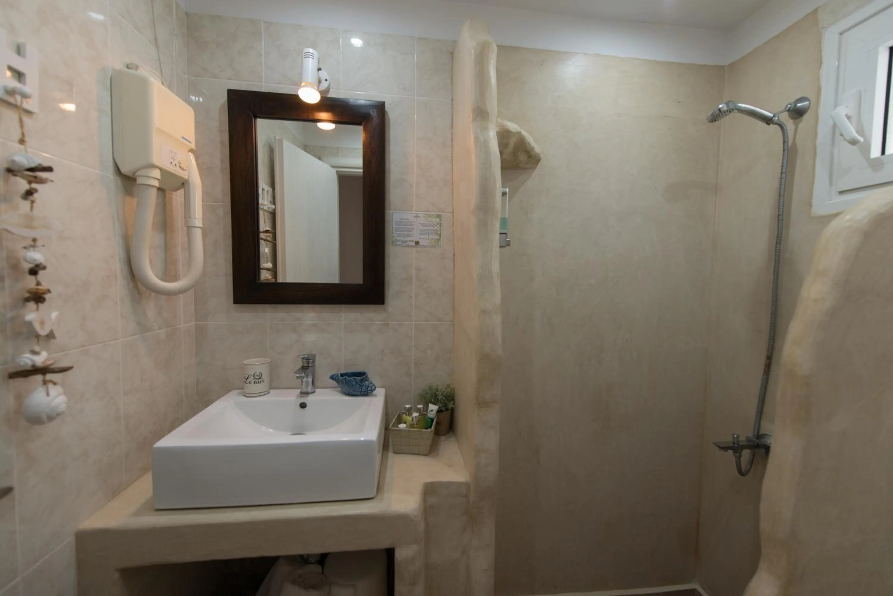 Bathroom in Saraya Resort