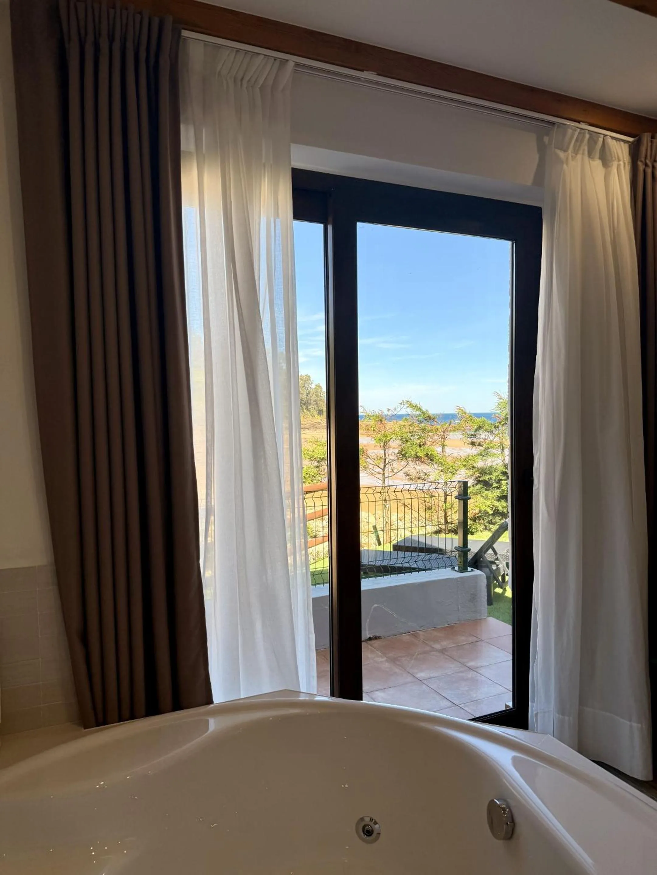 Hot Tub in Hotel SanMar