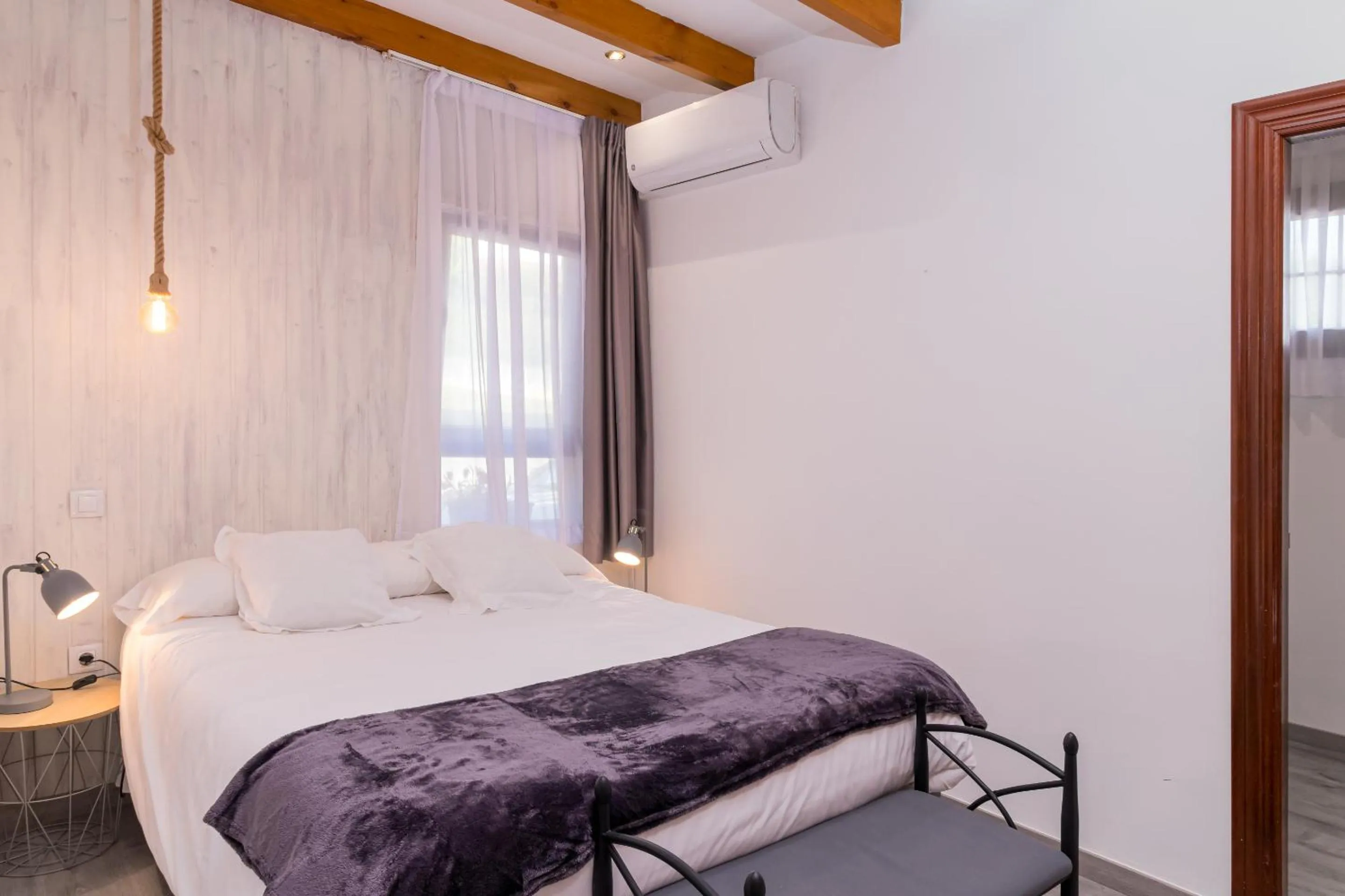 Bedroom, Bed in Hotel SanMar