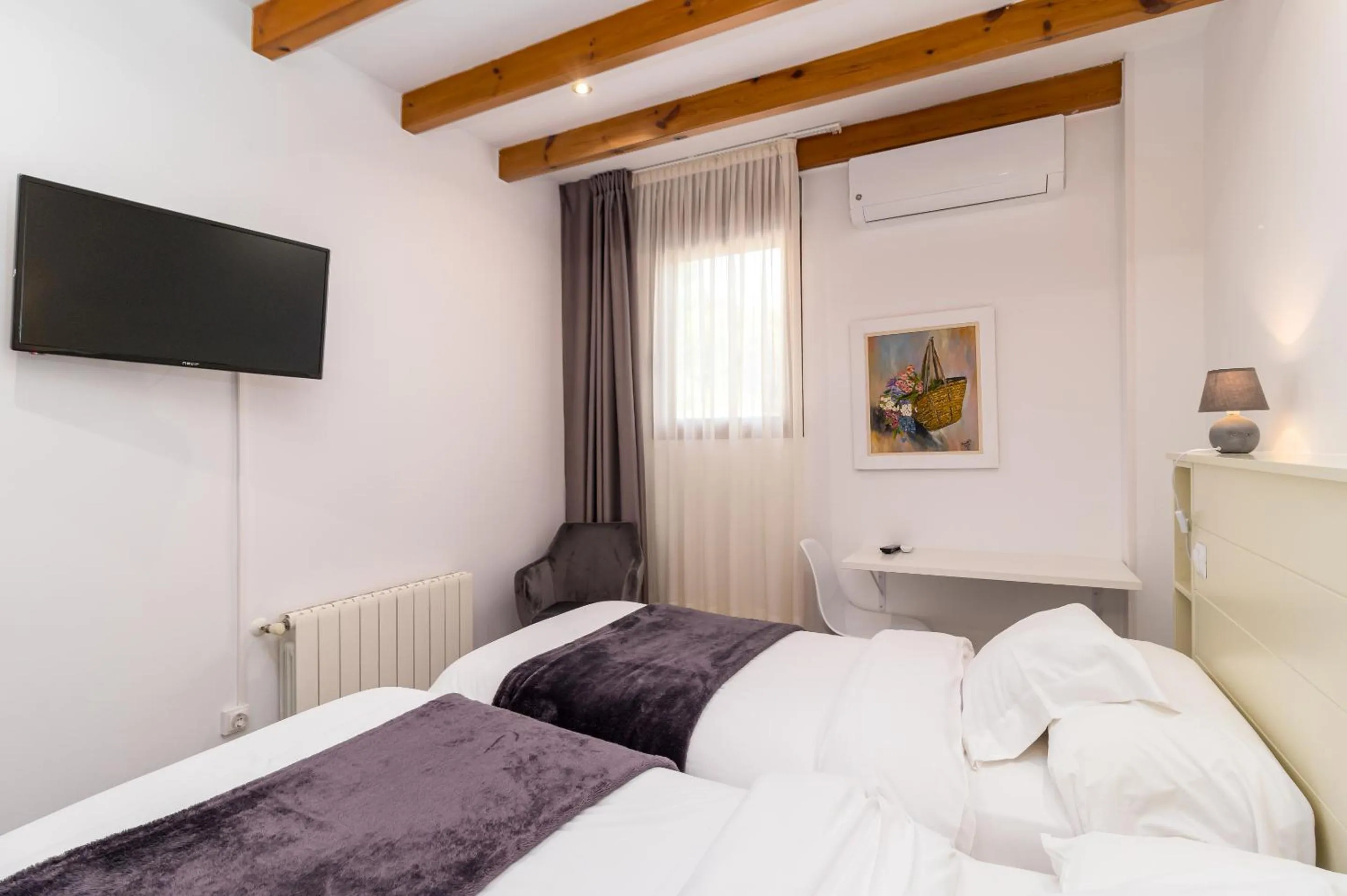 Bedroom, Bed in Hotel SanMar