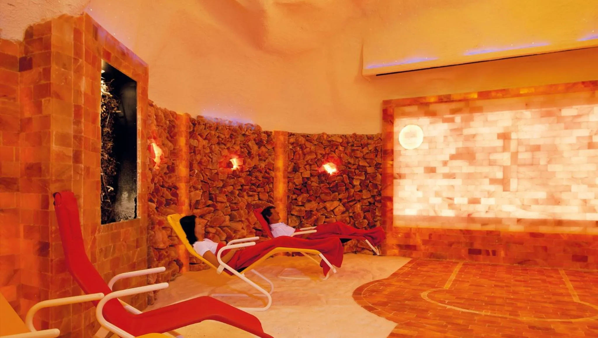 Spa and wellness centre/facilities in Gasthof Post