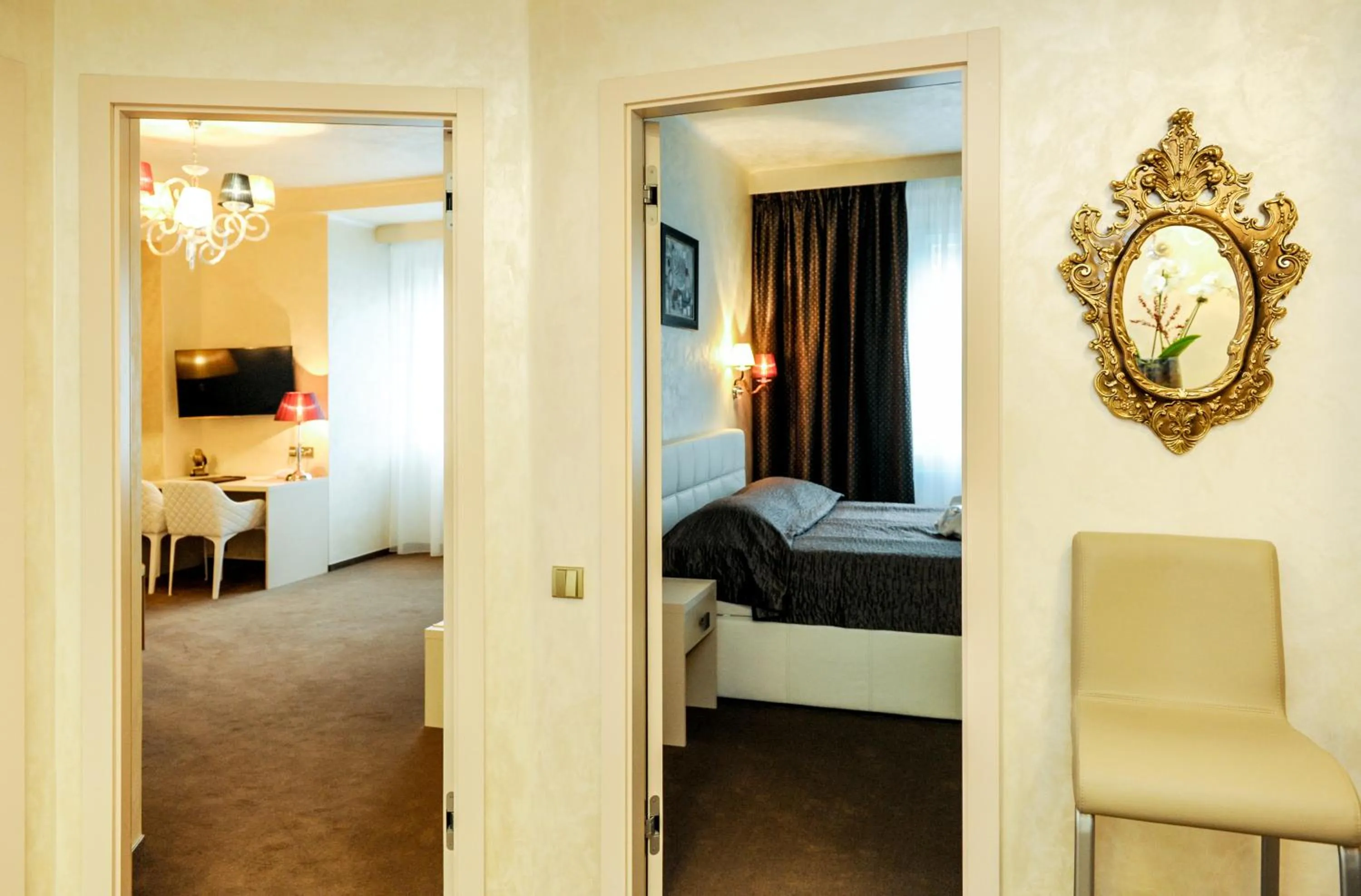 Photo of the whole room in Myo Hotel Mysterius