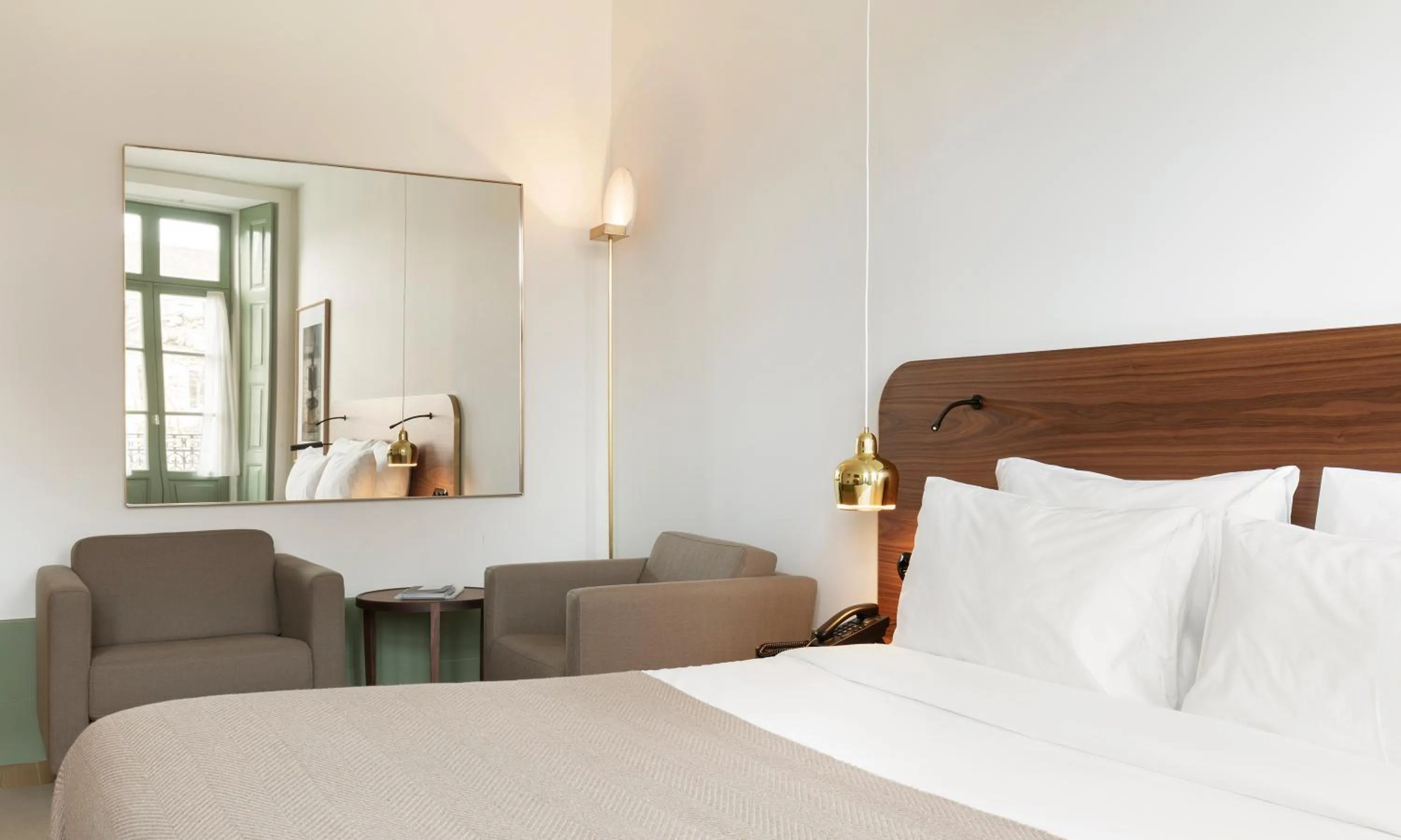 Bed in One Shot Aliados Goldsmith