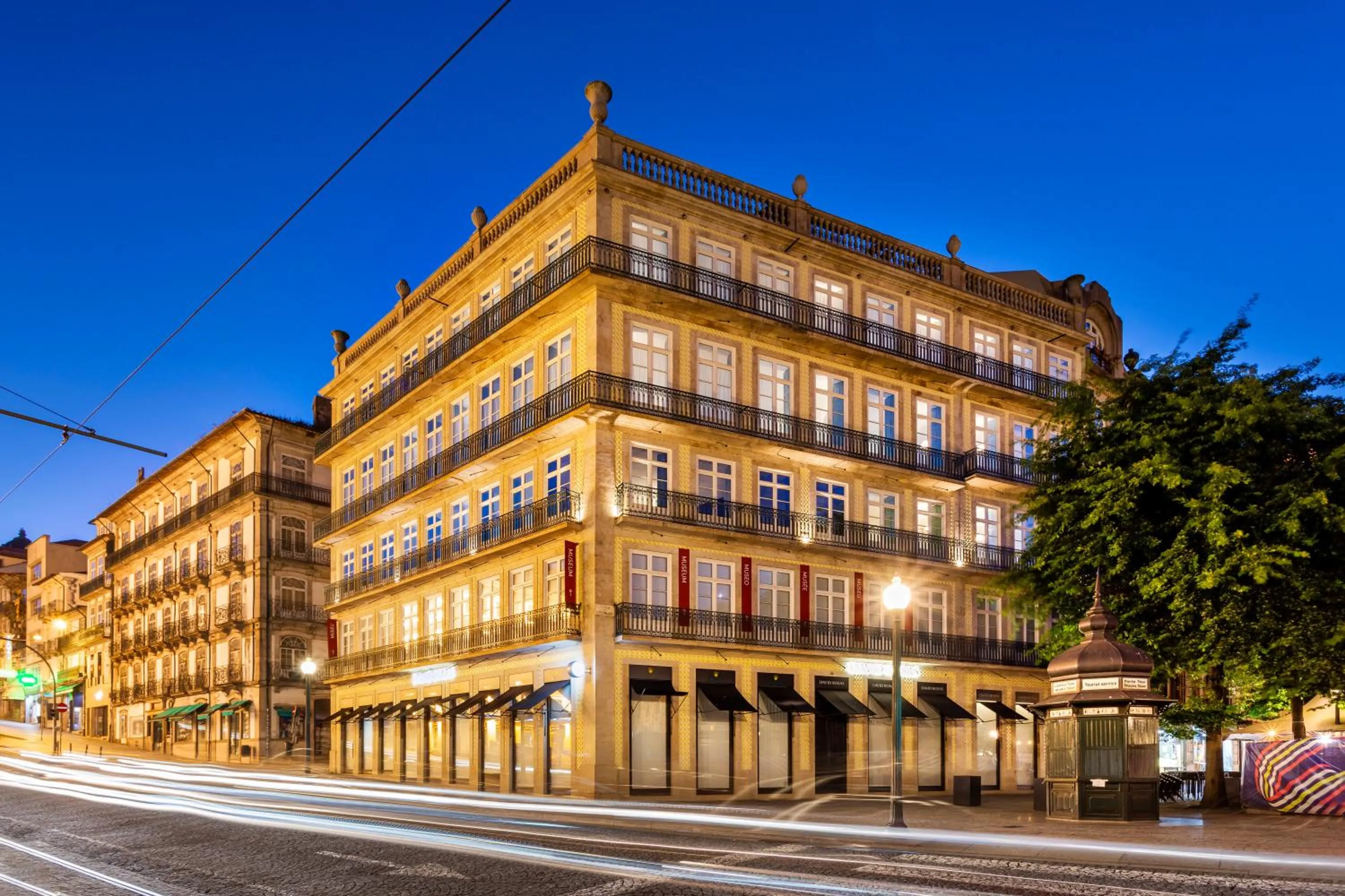 Property building in One Shot Aliados Goldsmith