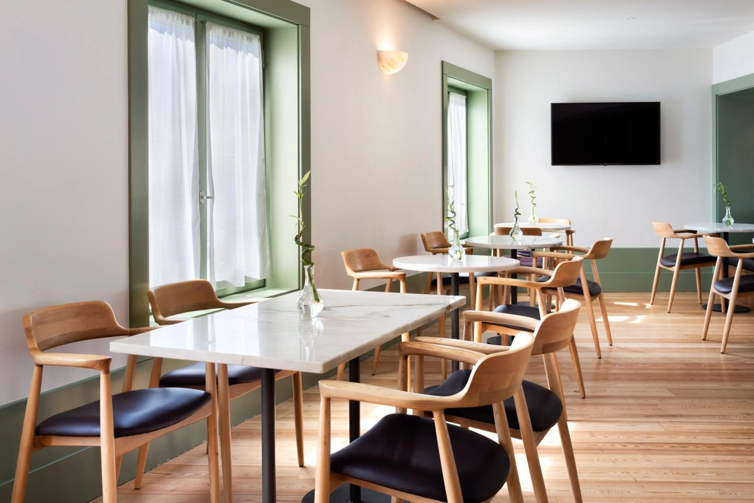 Restaurant/places to eat in One Shot Aliados Goldsmith