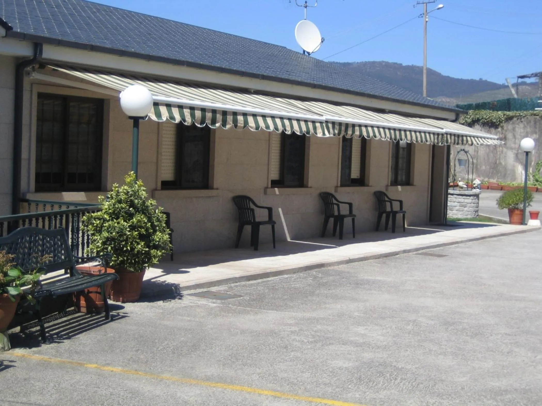 Facade/entrance in Hotel Chola