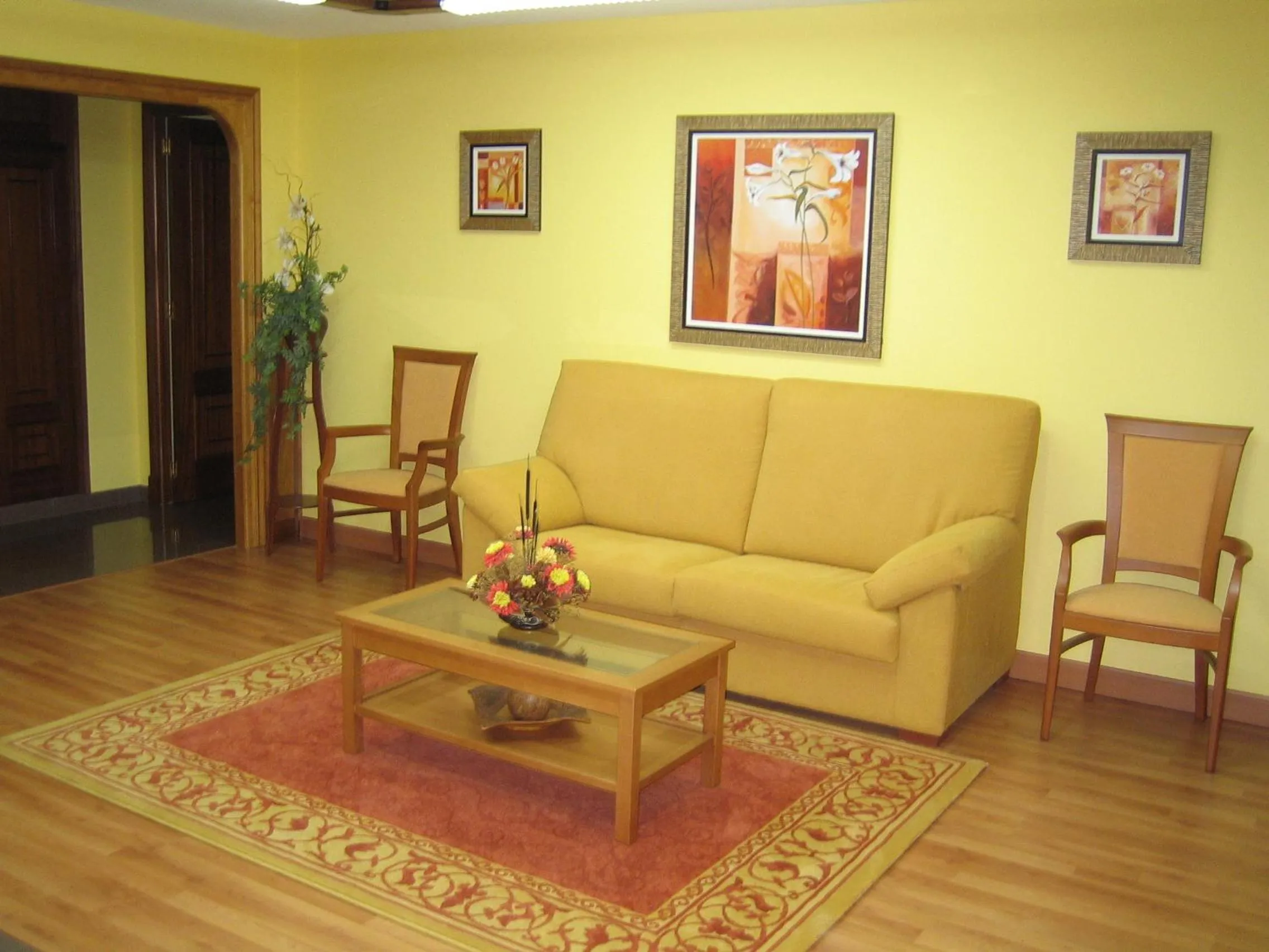 Lobby or reception in Hotel Chola