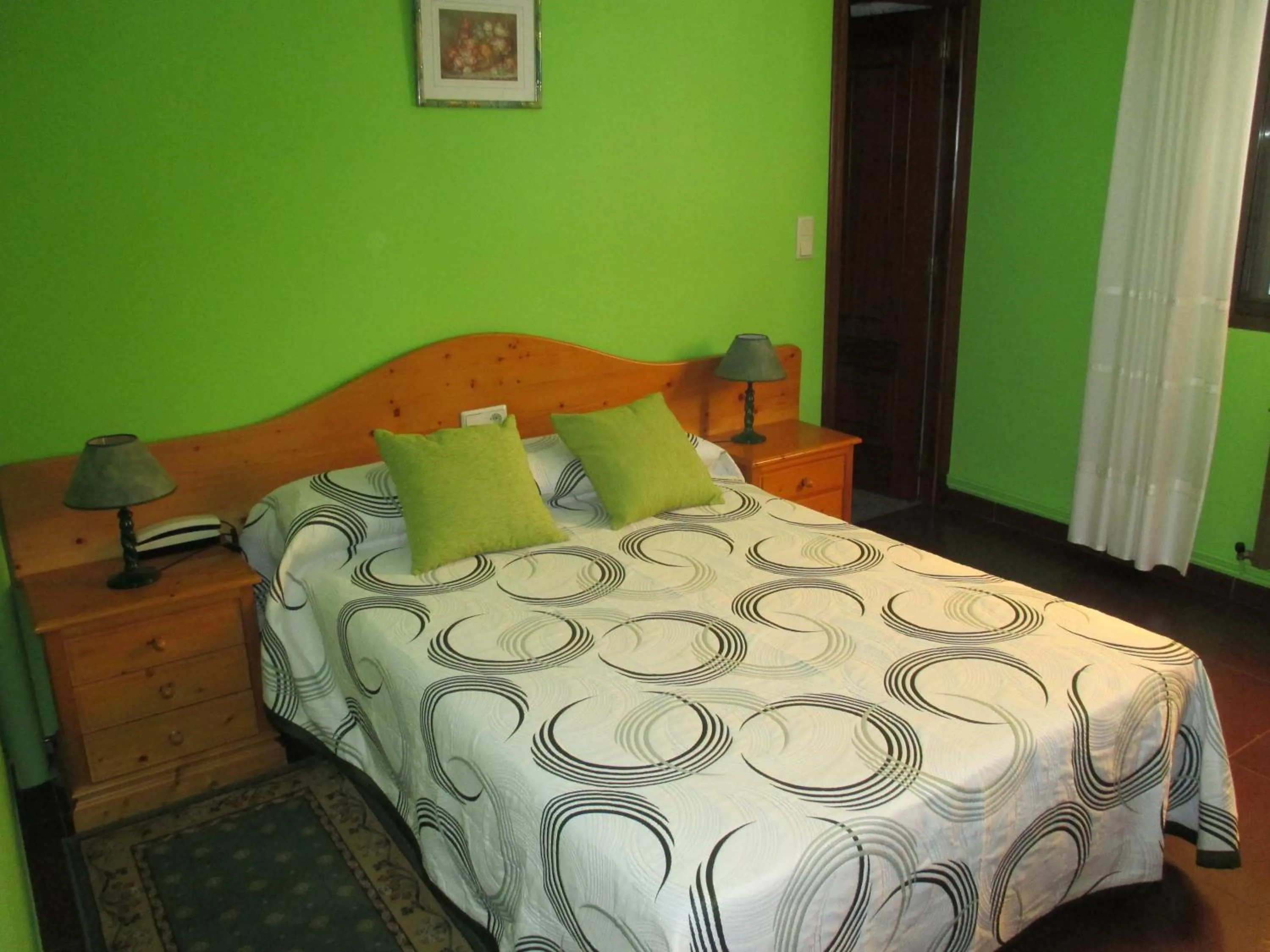 Photo of the whole room, Bed in Hotel Chola