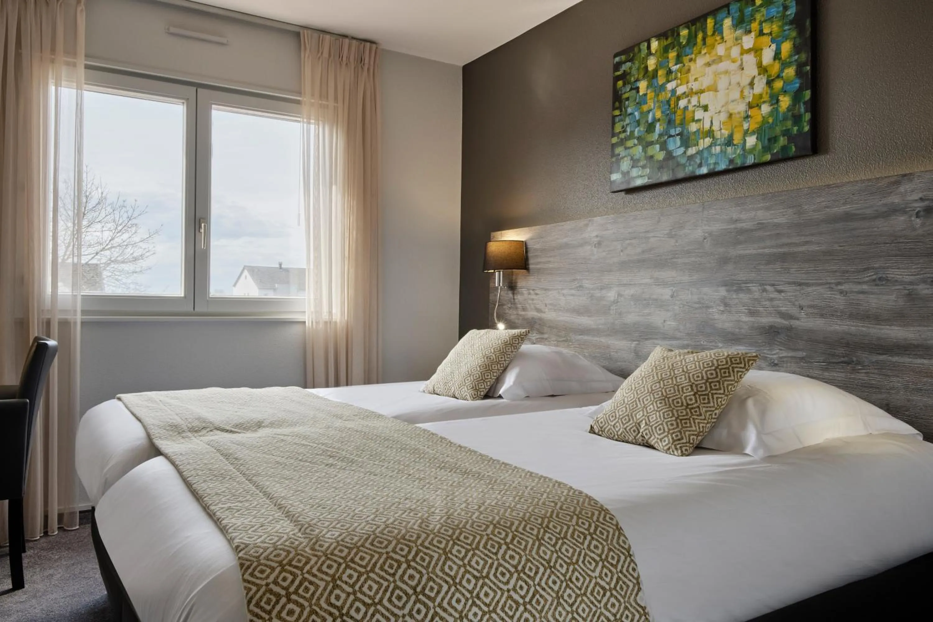 Bedroom, Bed in Hotel Restaurant Crystal