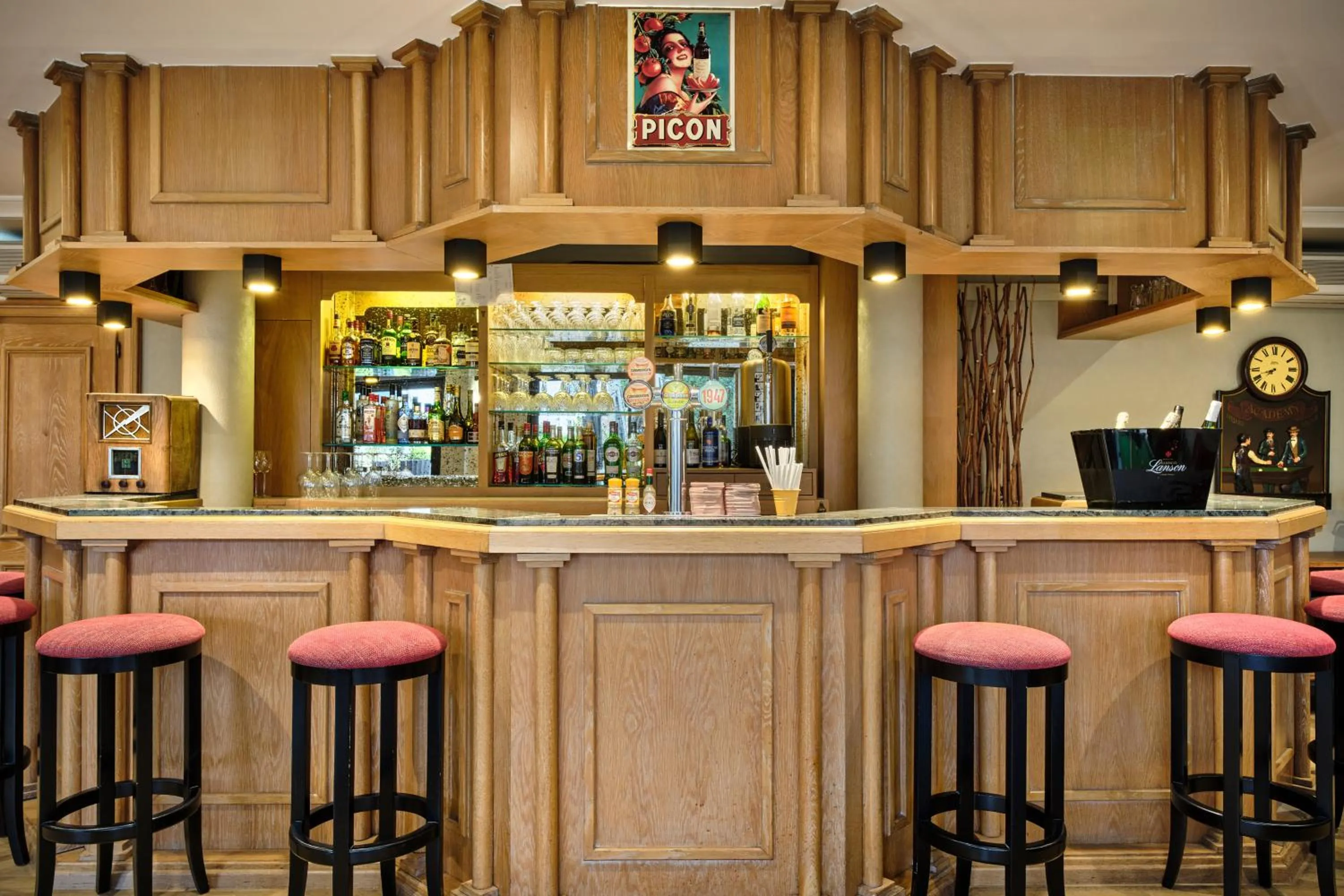 Lounge or bar in Hotel Restaurant Crystal