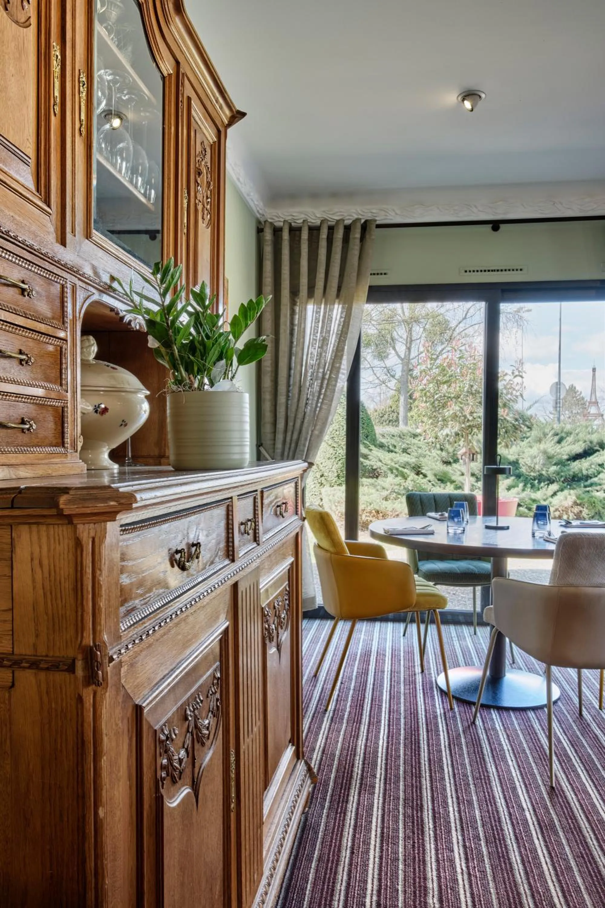 Restaurant/places to eat in Hotel Restaurant Crystal