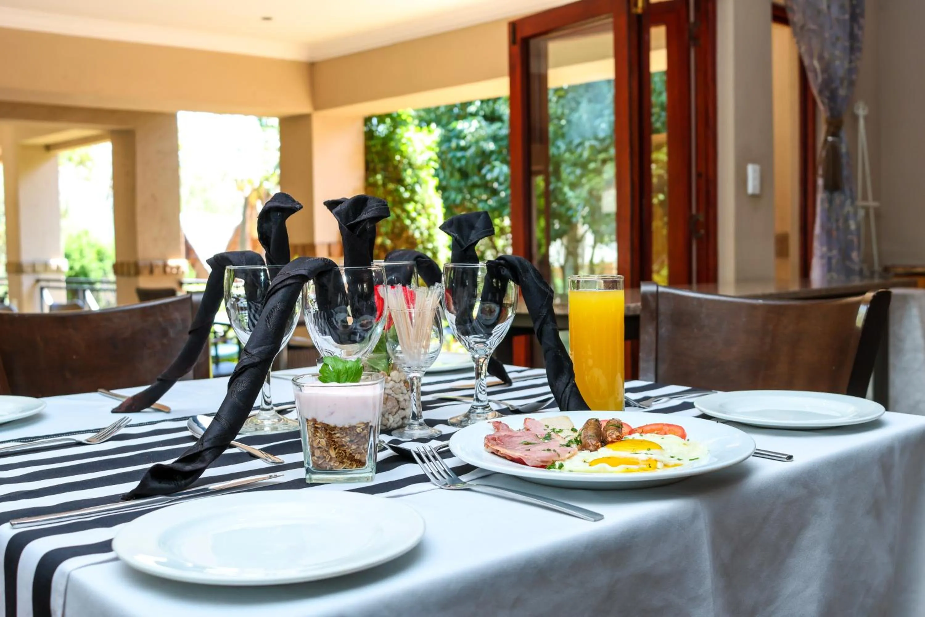 Dining area in Thaba Legae Guest Lodge
