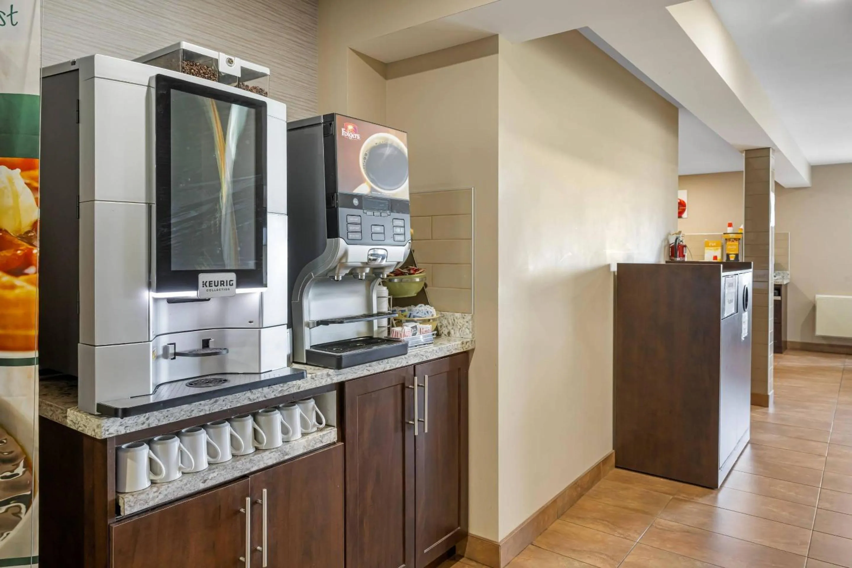 Breakfast in Quality Inn & Suites