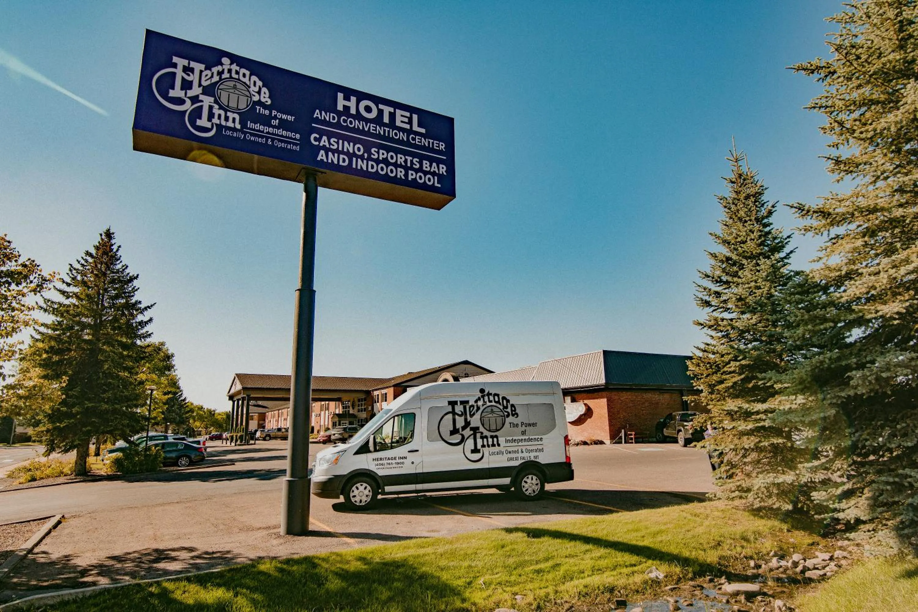 Property logo or sign in Heritage Inn