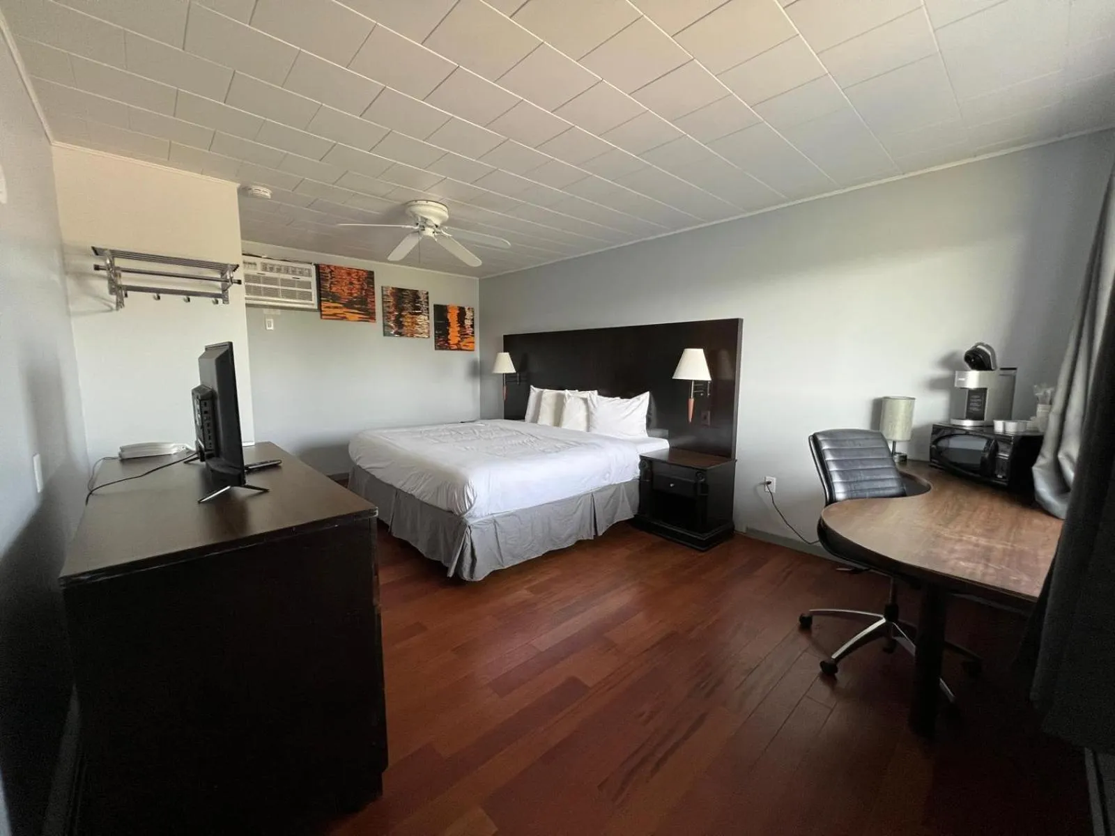 Travelodge by Wyndham Grand Falls