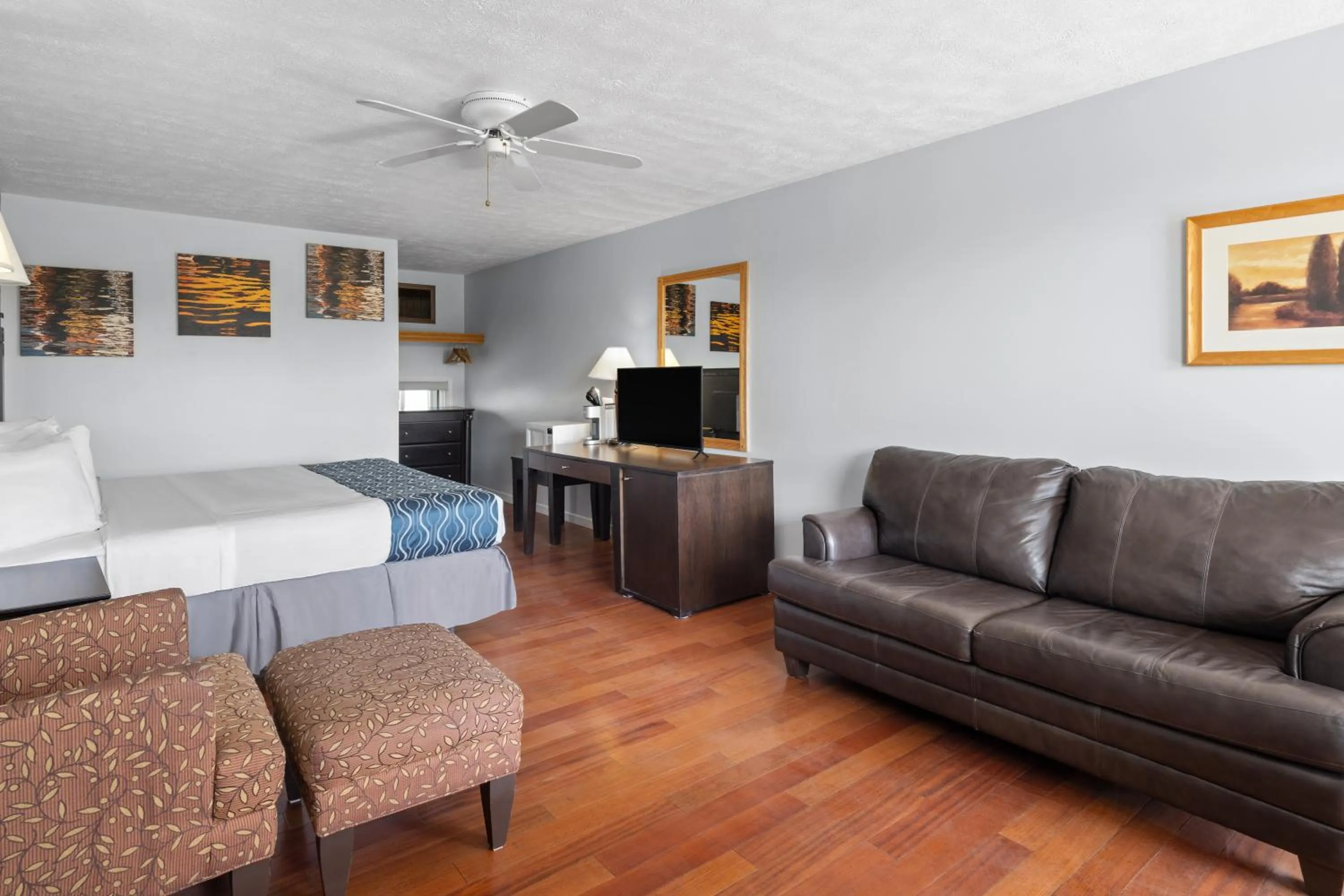 Travelodge by Wyndham Grand Falls