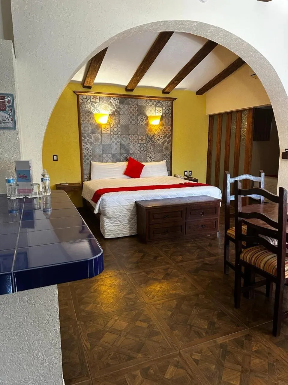 Bed in Hotel Medrano Temáticas and Business Rooms Aguascalientes