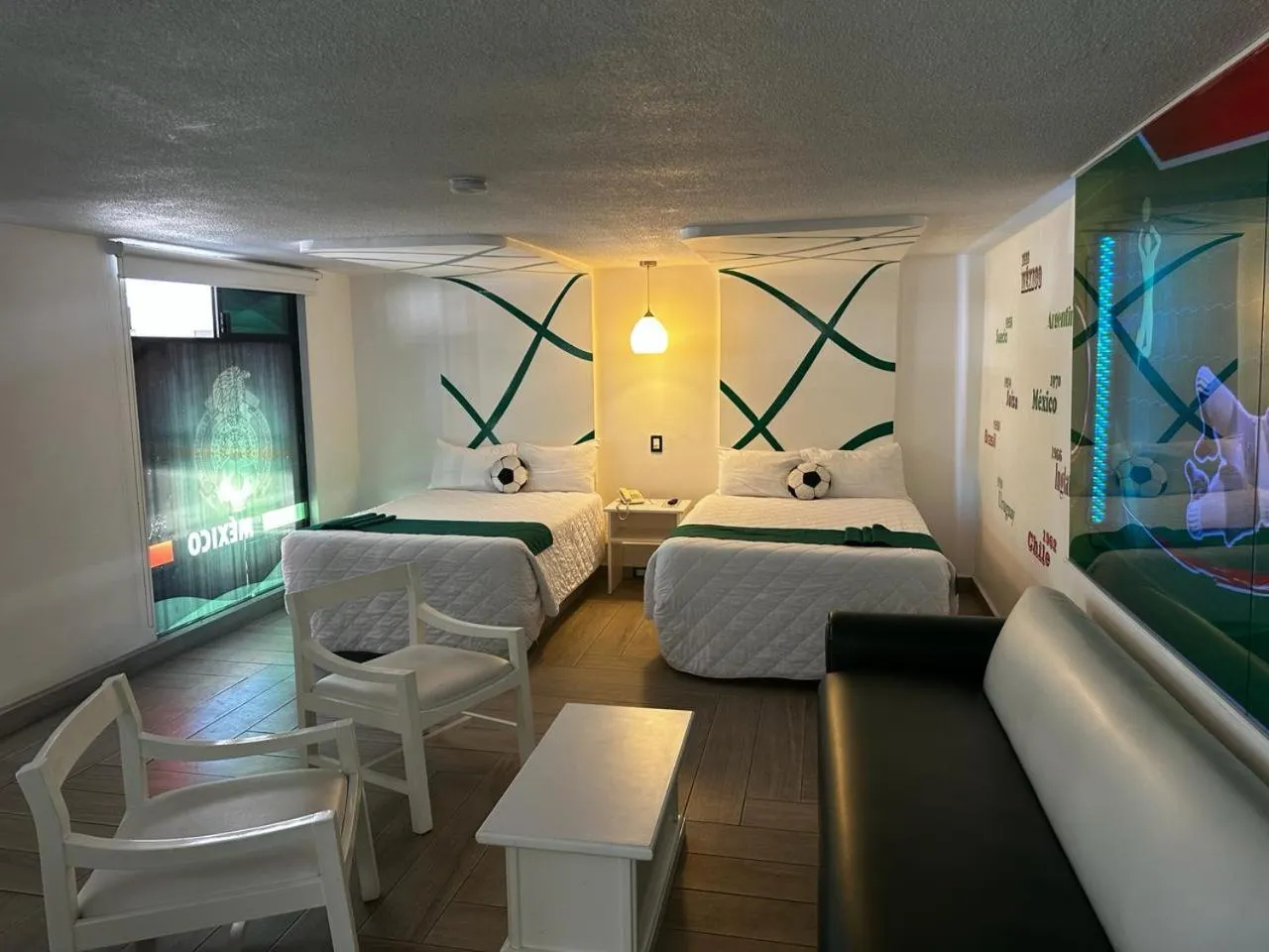 Bed in Hotel Medrano Temáticas and Business Rooms Aguascalientes