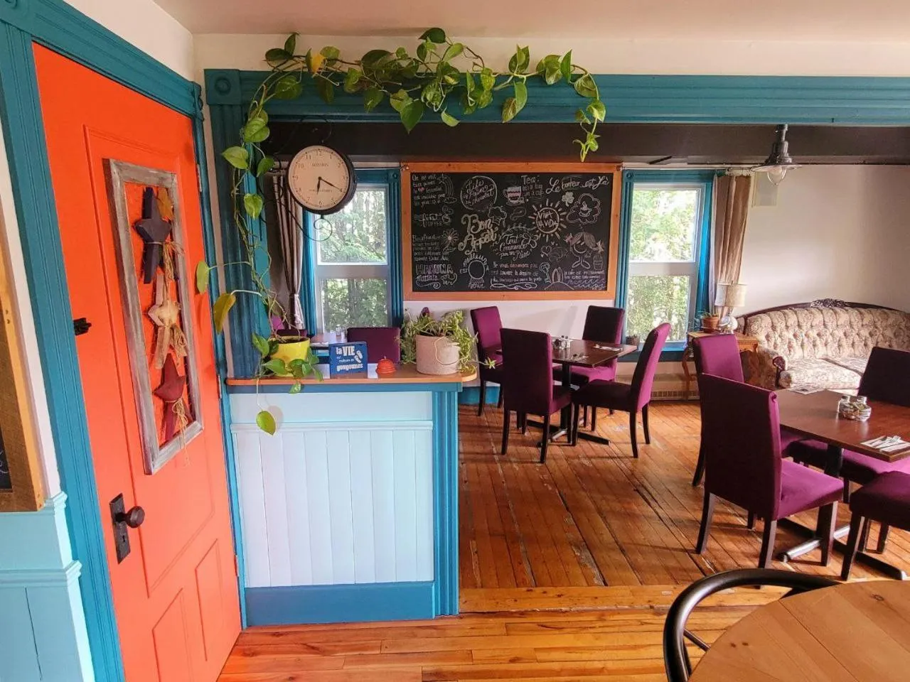 Auberge d'Anjou-Sūrya Café