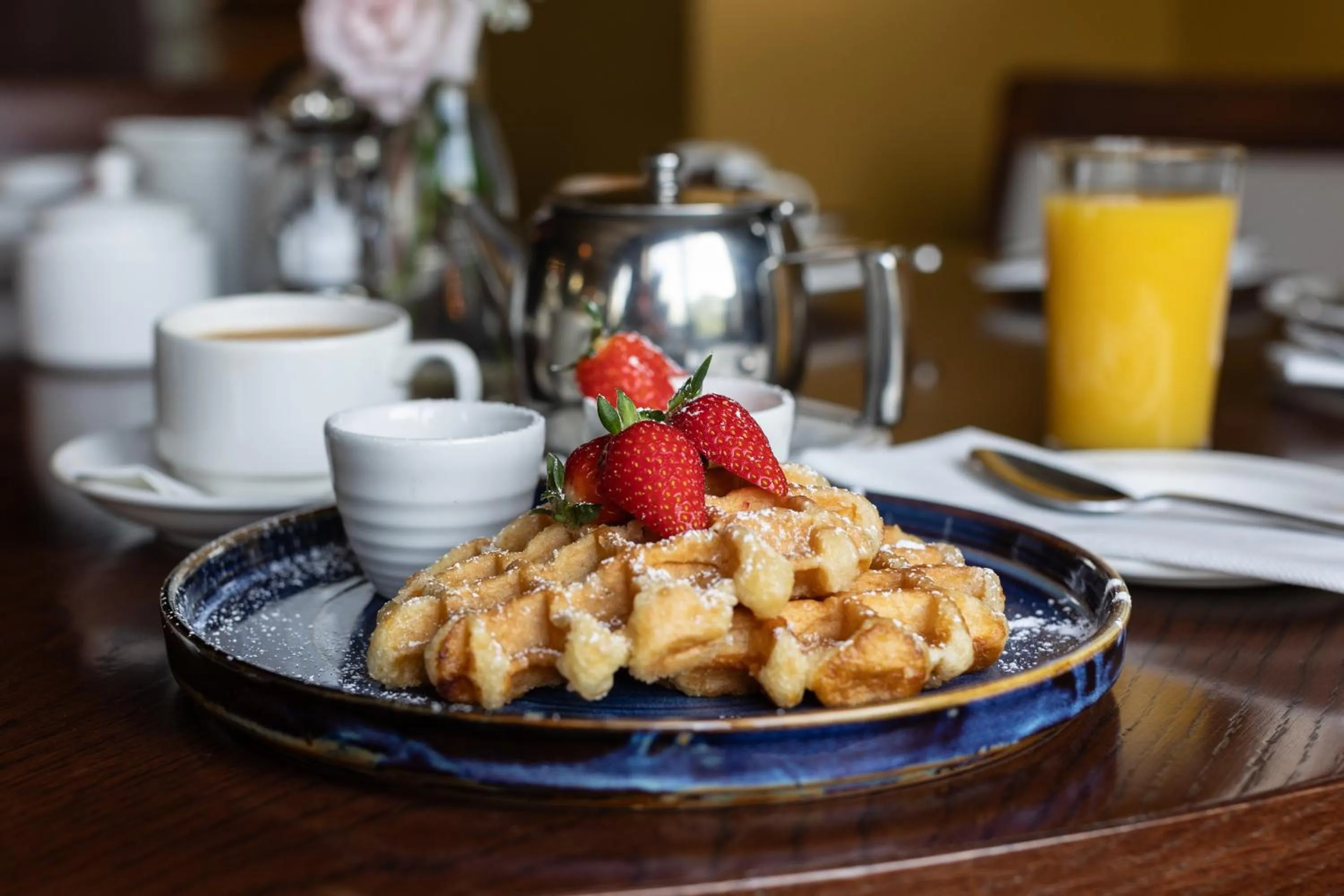 Food in Killarney Heights Hotel