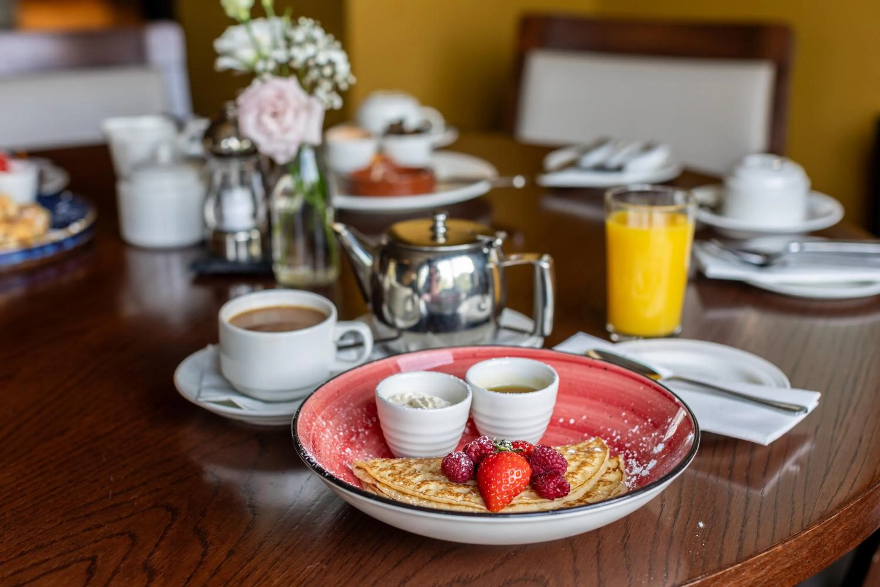 Food in Killarney Heights Hotel