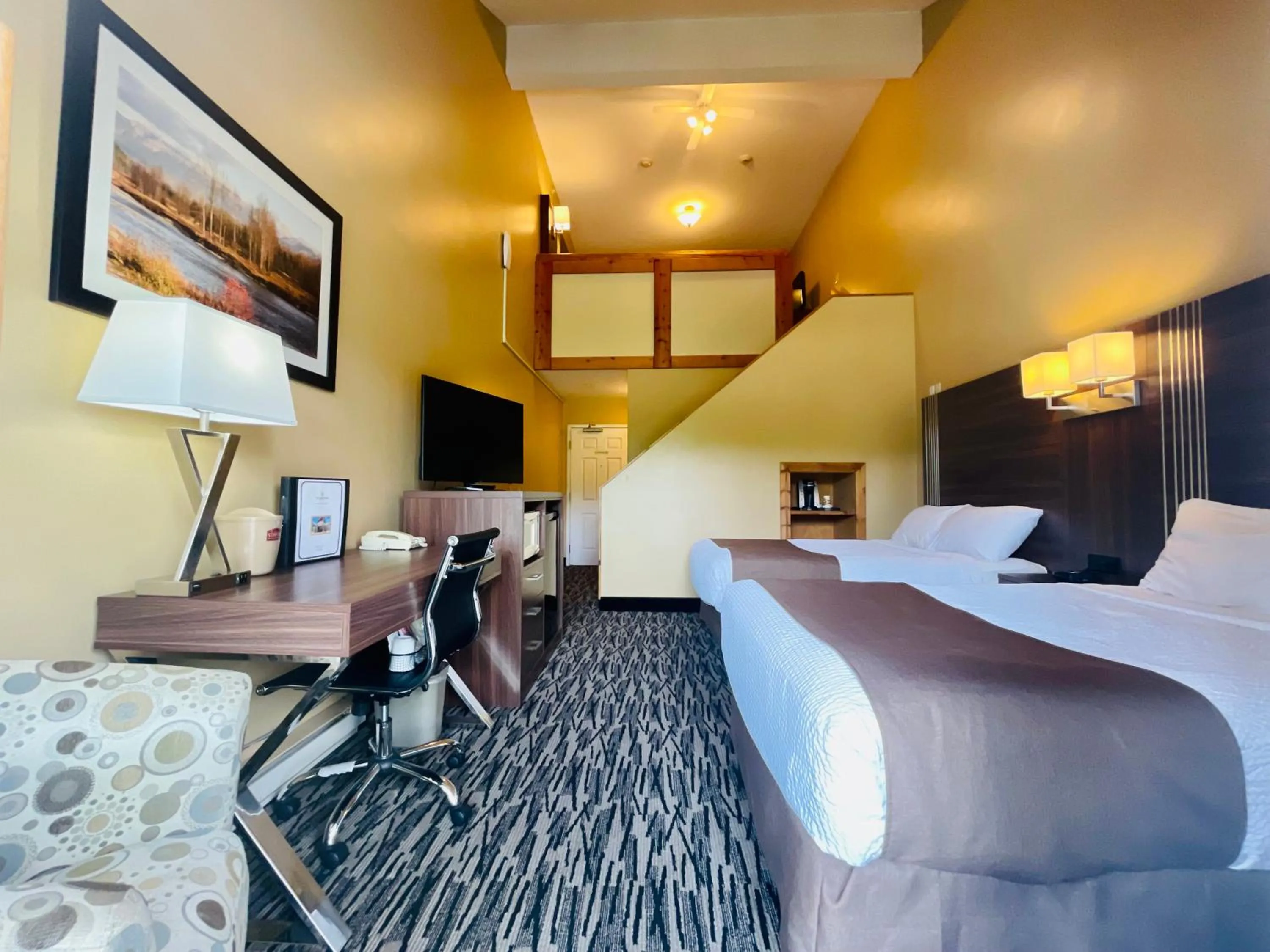 Bed in Fernie Stanford Resort