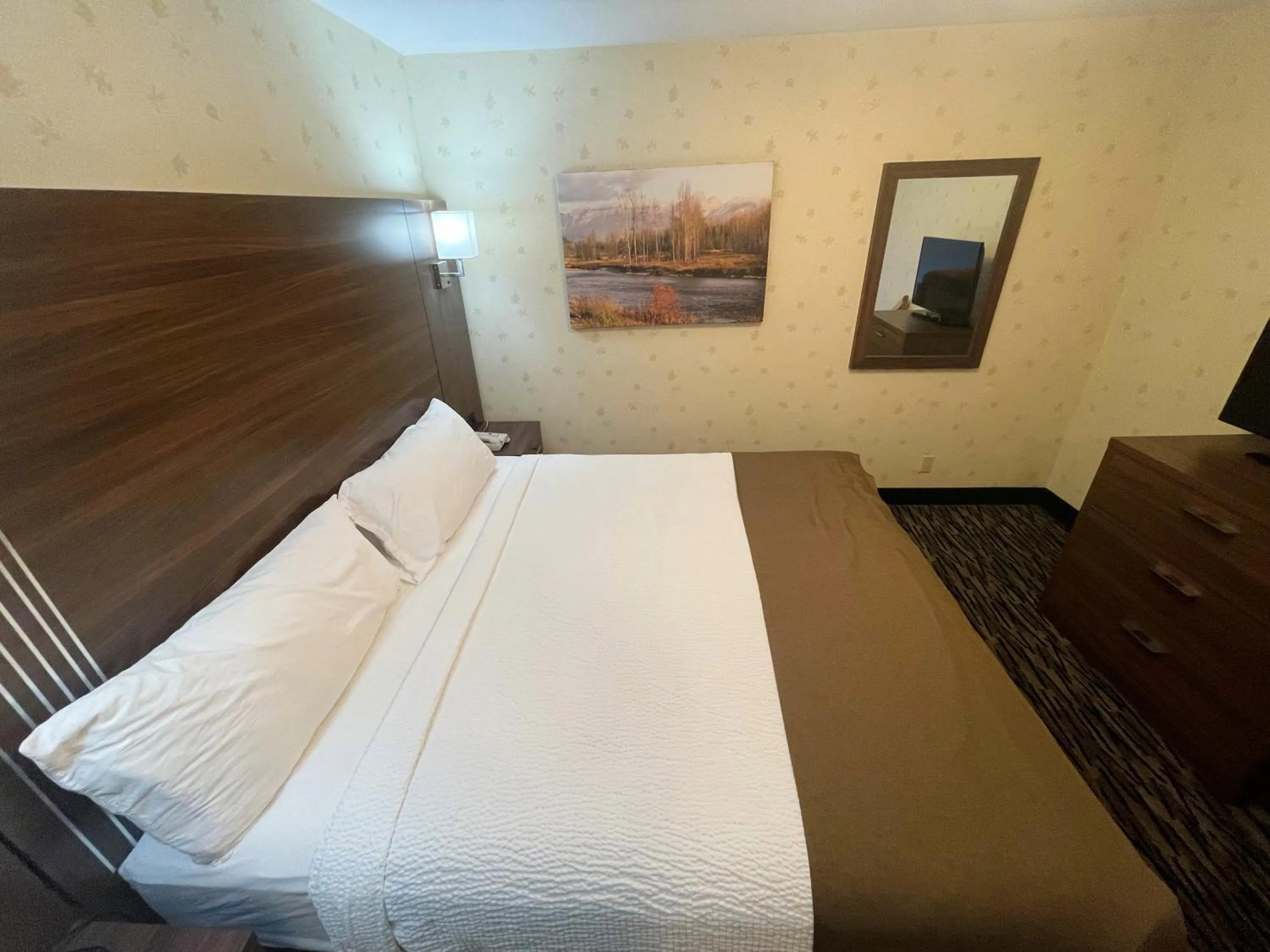 Bed in Fernie Stanford Resort