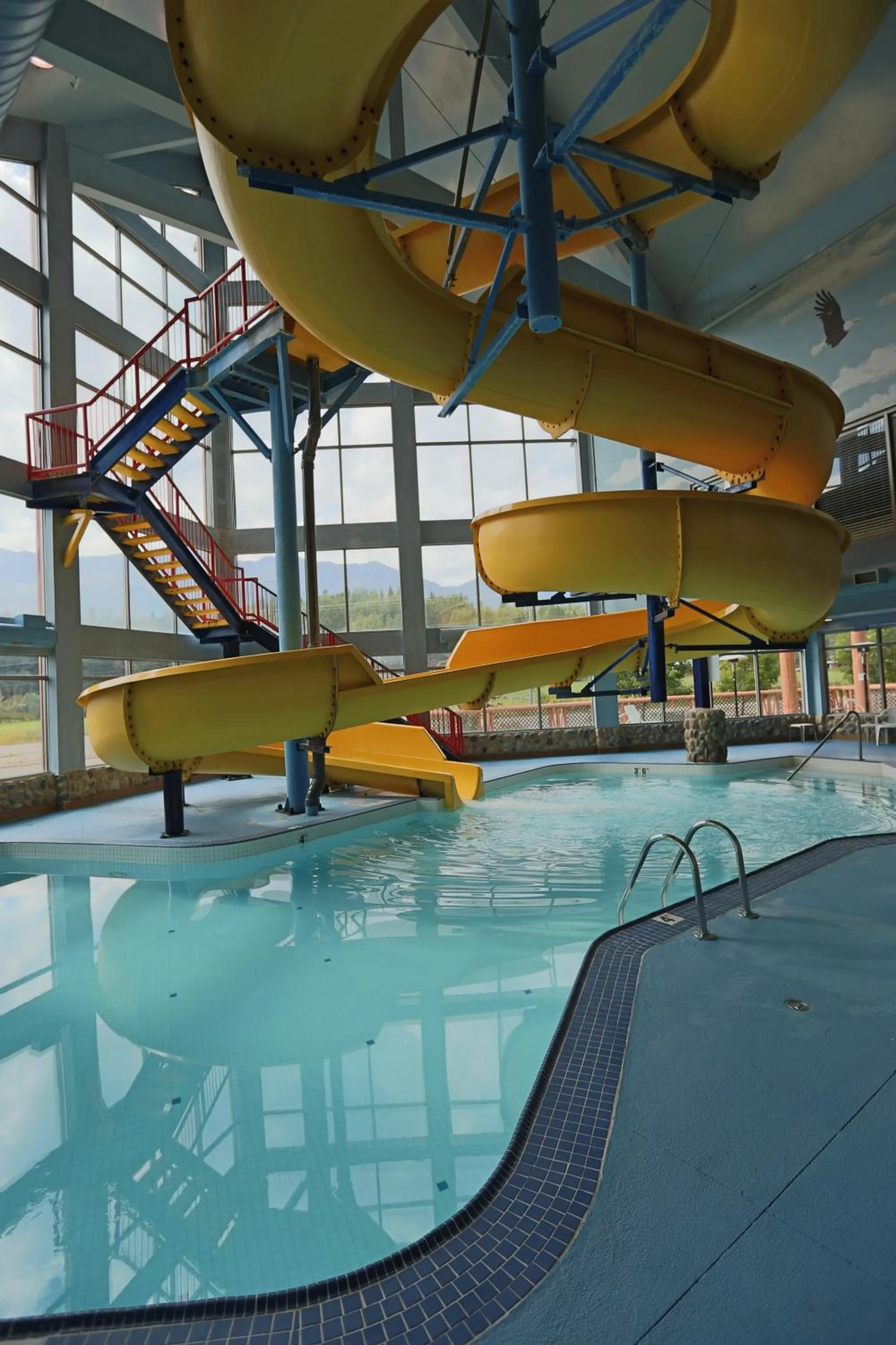 Aqua park in Fernie Stanford Resort