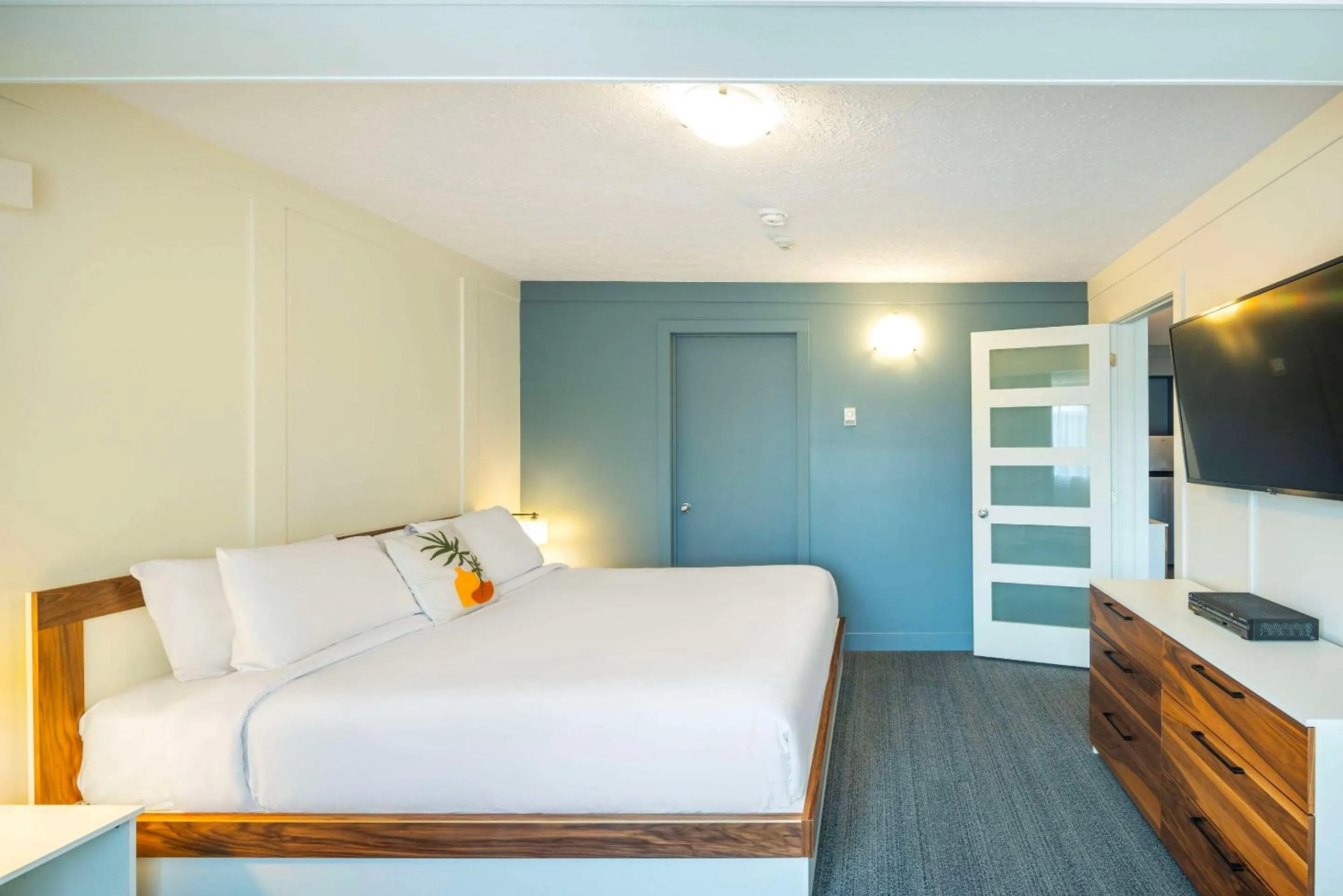 Bedroom in Clarion Pointe La Malbaie