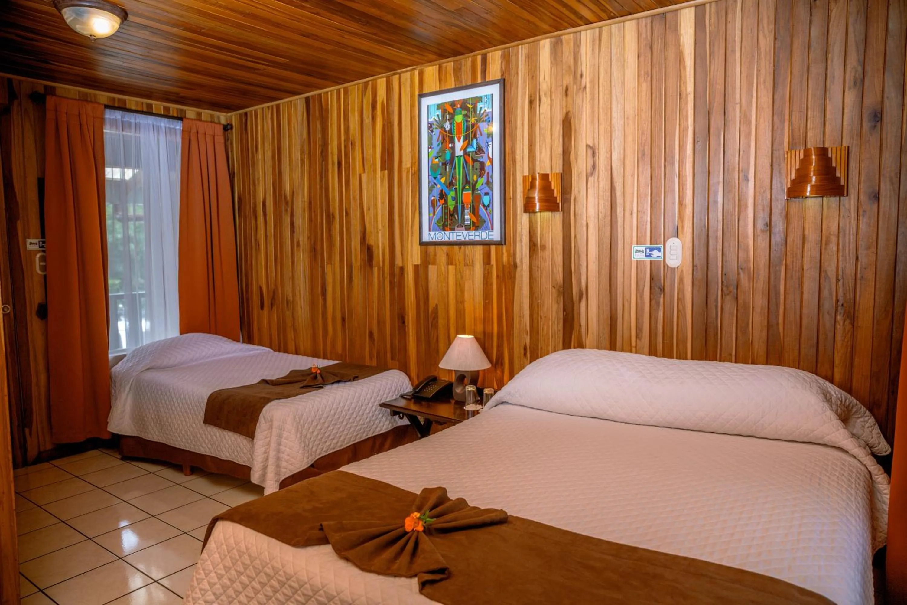 Bed in Monteverde Country Lodge - Costa Rica
