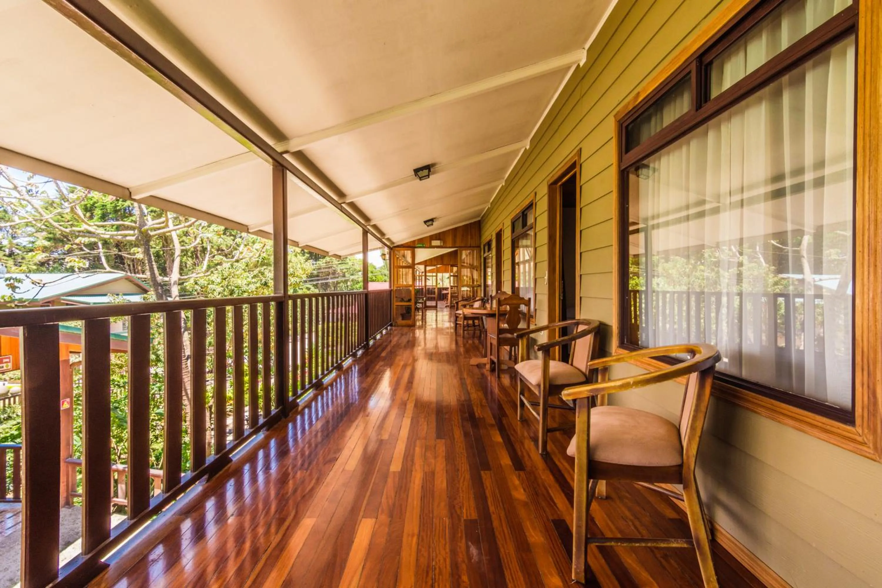 Area and facilities in Monteverde Country Lodge - Costa Rica