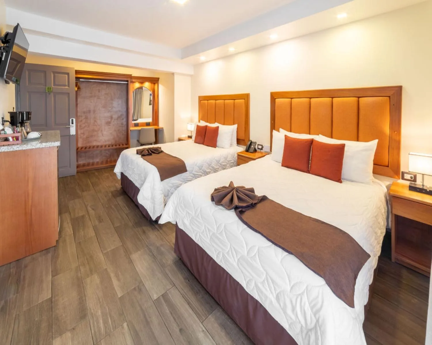 Photo of the whole room, Bed in Hotel & Spa Poco a Poco - Costa Rica